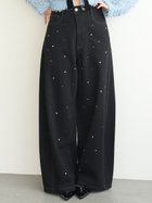 【リリーブラウン/Lily Brown】の【WEB限定00サイズ】 L.B CANDY STOCK バリエーションビジューデニム 人気、トレンドファッション・服の通販 founy(ファニー) ファッション Fashion レディースファッション Fashion for Women カラフル Colorful Design サテン Satin, Glossy Fabric シンプル Simple, Minimal スマート Smart, Elegant デニム Denim, Jeans Material バランス Balance, Style Balance ビジュー Bijou, Jewel-like Accent フィット Fit, Slim Fit メタル Metal, Metal Parts モチーフ Motif, Design Theme ルーズ Loose, Oversized thumbnail BLK[009]|ID: prp329100004833147 ipo3291000000035194659