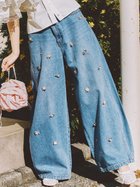 【リリーブラウン/Lily Brown】の【WEB限定00サイズ】 L.B CANDY STOCK バリエーションビジューデニム 人気、トレンドファッション・服の通販 founy(ファニー) ファッション Fashion レディースファッション Fashion for Women カラフル Colorful Design サテン Satin, Glossy Fabric シンプル Simple, Minimal スマート Smart, Elegant デニム Denim, Jeans Material バランス Balance, Style Balance ビジュー Bijou, Jewel-like Accent フィット Fit, Slim Fit メタル Metal, Metal Parts モチーフ Motif, Design Theme ルーズ Loose, Oversized thumbnail BLU[086]|ID: prp329100004833147 ipo3291000000035194660