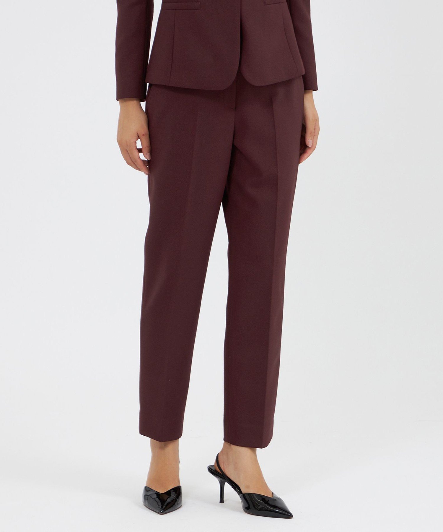 【エポカ/EPOCA】の24 TWENTY FOUR Noble テーパードパンツ 人気、トレンドファッション・服の通販 founy(ファニー) 　ファッション　Fashion　レディースファッション　Fashion for Women　パンツ　Pants & Trousers　おすすめ　Recommended / Our Picks　ジャケット　Jacket, Outerwear　スタンド　Stand Collar, Upright Stand　ストレッチ　Stretch, Stretchy Fabric　フラット　Flat, Flat Shoes　冬　Winter / This Winter　春　Spring　秋　Autumn　 other-1|ID: prp329100004833161 ipo3291000000035194794