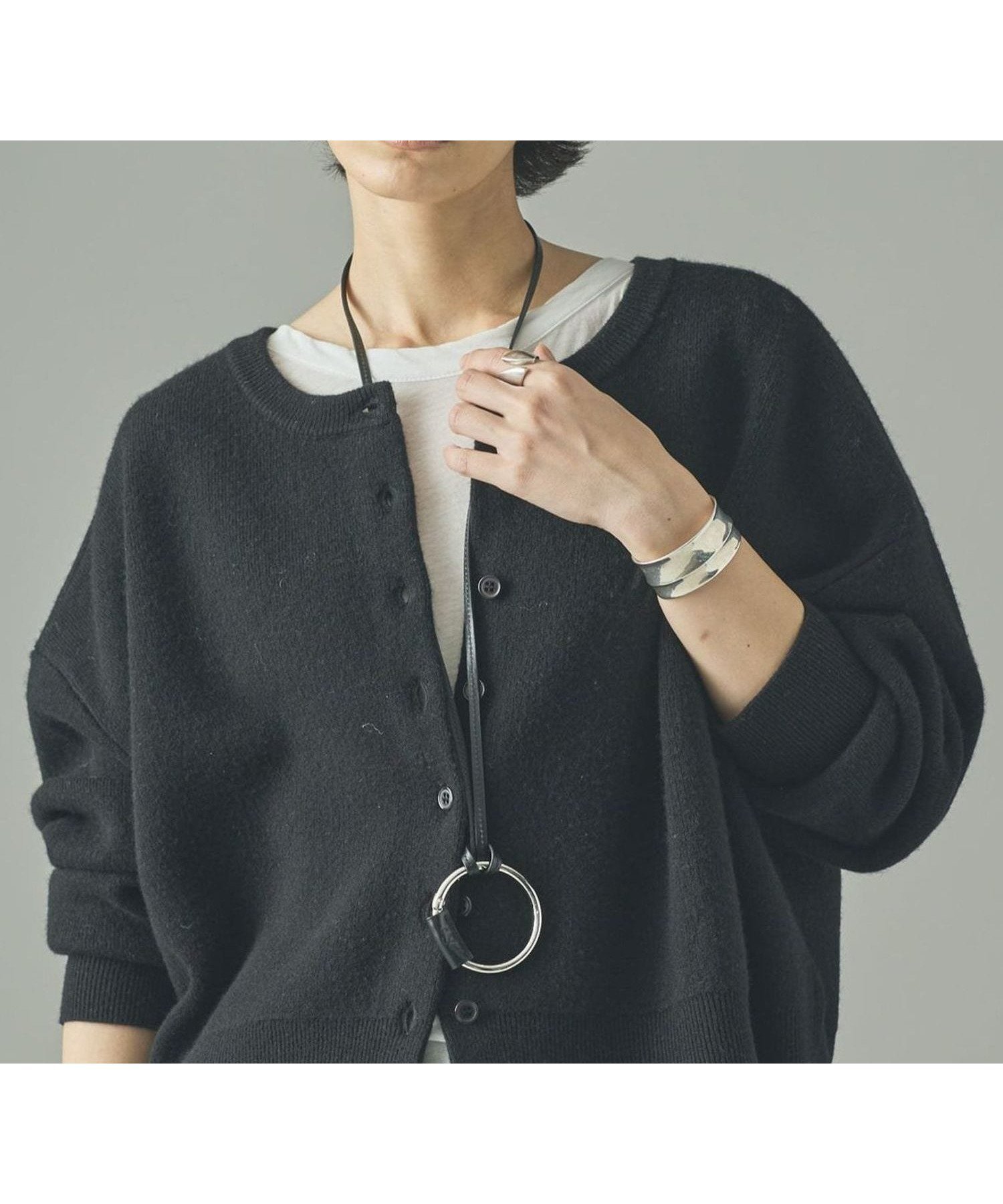 【カレンソロジー/Curensology】のCSG カラビナリングネックレス インテリア・キッズ・メンズ・レディースファッション・服の通販 founy(ファニー) ファッション Fashion レディースファッション Fashion for Women ジュエリー Jewelry ファッションリング Fashion Rings ネックレス Necklaces & Pendants エレガント 上品 Elegant サークル Circle, Round Design シンプル Simple, Minimal チャーム Charm, Pendant デニム Denim, Jeans Material ネックレス Necklace, Pendant Necklace ループ Loop, Loop Knit ブラック09|ID: prp329100004833182 ipo3291000000035194923