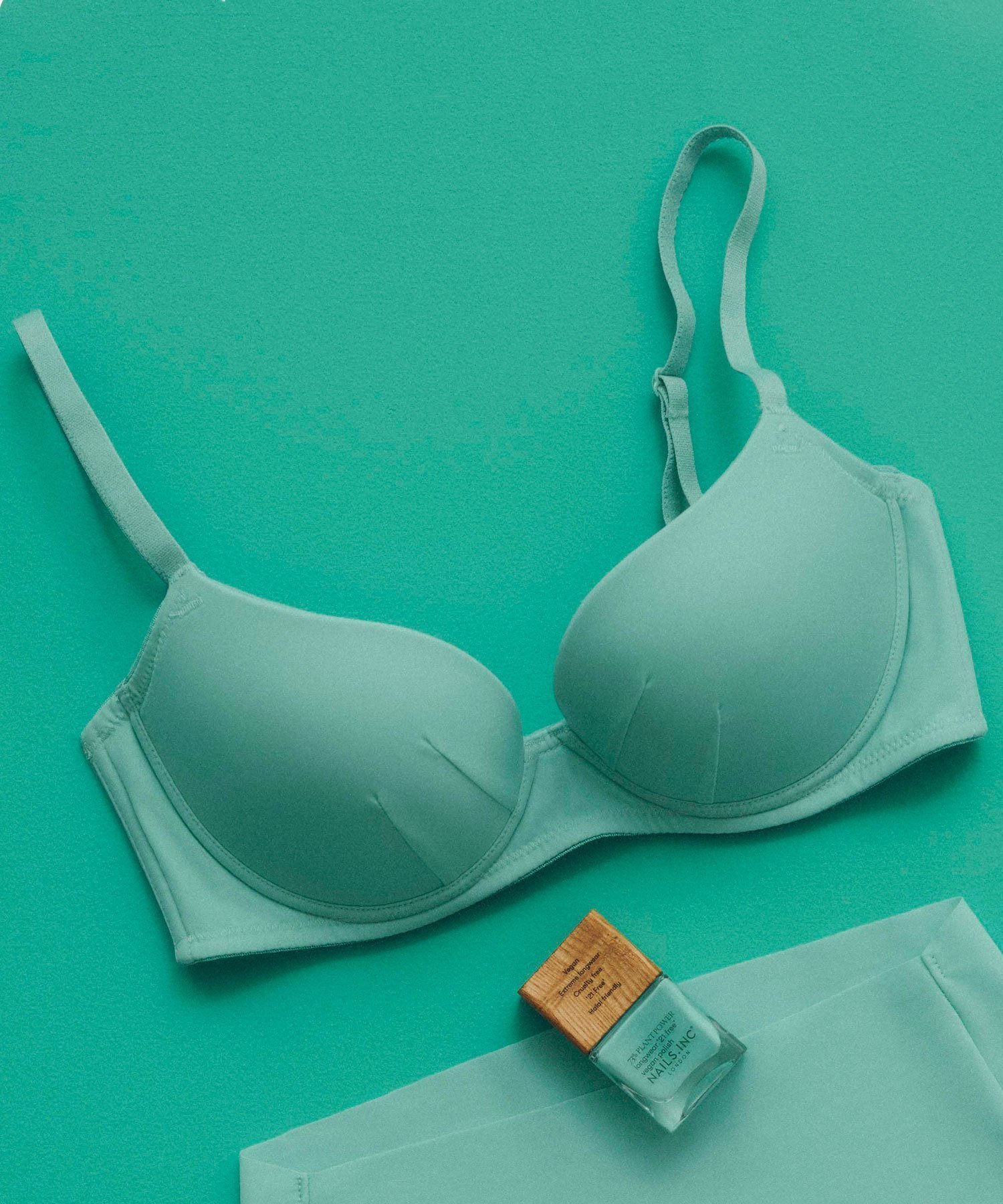 【アンフィ/AMPHI】の【NAILS INC * AMPHI】脇高スムージングシンプルタイプ ノンワイヤーブラ BRAGENIC インテリア・キッズ・メンズ・レディースファッション・服の通販 founy(ファニー) 　ファッション　Fashion　レディースファッション　Fashion for Women　コレクション　Collection, Seasonal Line　シンプル　Simple, Minimal　トレンド　Trend, Trending Now　定番　Standard, Basic Item　フィット　Fit, Slim Fit　ブラジャー　Bra, Lingerie　ロンドン　London Style, British Inspired　ワイヤー　Wire, Wired Bra　TU|ID: prp329100004833200 ipo3291000000035195071