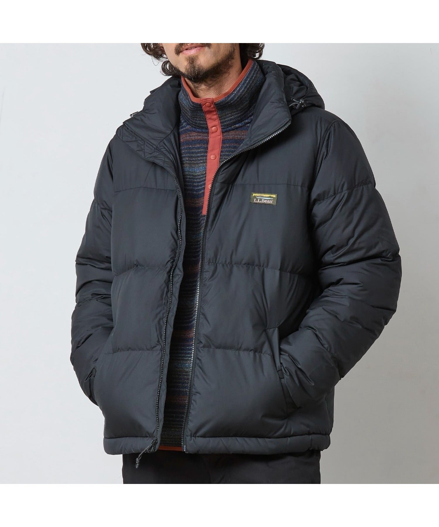 【エルエルビーン/L.L.Bean / MEN】のマウンテン・クラシック・ダウン・ジャケット 米国フィット・レギュラー インテリア・キッズ・メンズ・レディースファッション・服の通販 founy(ファニー) 　ファッション　Fashion　メンズファッション　Fashion for Men　クラシック　Classic, Timeless Style　コレクション　Collection, Seasonal Line　軽量　Lightweight, Ultra Light　ジャケット　Jacket, Outerwear　ダウン　Down, Puffer　ドローコード　Drawcord, Drawstring Cord　フィット　Fit, Slim Fit　ポケット　Pocket, Pocket Detail　レギュラー　Regular, Standard Fit　MidnightBlck|ID: prp329100004833204 ipo3291000000035195117