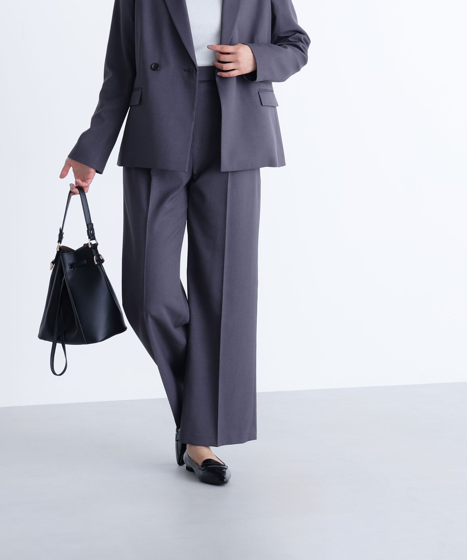 【ナチュラル ビューティー ベーシック/NATURAL BEAUTY BASIC】のパウダリーツイルセットアップシリーズ ワイドストレートパンツ インテリア・キッズ・メンズ・レディースファッション・服の通販 founy(ファニー) 　ファッション　Fashion　レディースファッション　Fashion for Women　セットアップ　Matching Sets　レディースパンツ・ボトムス　Pants & Trousers / Bottoms　おすすめ　Recommended / Our Picks　ジャケット　Jacket, Outerwear　ストレート　Straight, Straight Cut　スーツ　Suit, Formalwear　セットアップ　Set-Up, Coordinated Outfit　センター　Center, Center Line　ダブル　Double, Double-Breasted　ツイル　Twist, Twisted Detail　メランジ　Melange, Mixed Yarn　ワイド　Wide, Wide Fit　エレガント 上品　Elegant　洗える　Machine Washable　チャコール1|ID: prp329100004833231 ipo3291000000035195389