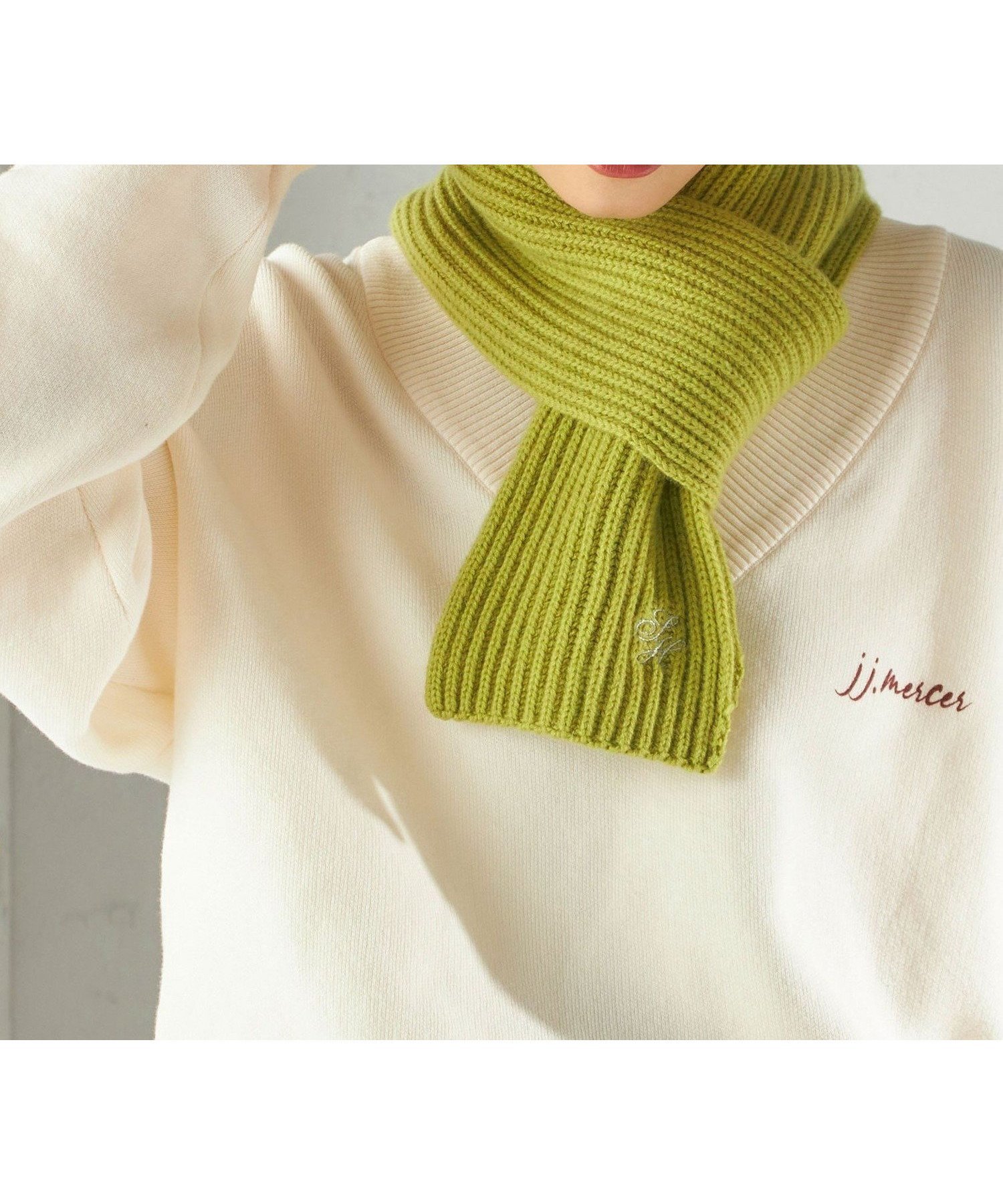 【シップス フォー ウィメン/SHIPS】の細幅 刺繍 ニット マフラー 人気、トレンドファッション・服の通販 founy(ファニー) 　ファッション　Fashion　レディースファッション　Fashion for Women　トップス・カットソー　Cut & Sew Tops　ニット　Knit Tops & Sweaters　マフラー・スヌード / 冬小物の定番　Scarves & Mufflers　2025年　2025　2025-2026秋冬・A/W　Autumn/Winter 2025–26 AW25–26　おすすめ　Recommended / Our Picks　ギフト プレゼント　Gift / Present　コンパクト　Compact, Small Size　シルバー　Silver, Metallic Silver　マフラー　Scarf, Muffler　エレガント 上品　Elegant　 other-1|ID: prp329100004833243 ipo3291000000035195560