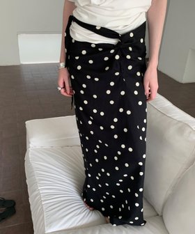 【チュクラ/chuclla】の【LONSLAN】リネン混 ウエストリボン ドットスカート CHLONW25s059 人気、トレンドファッション・服の通販 founy(ファニー) ファッション Fashion レディースファッション Fashion for Women スカート Skirts スリット Slit, Slit Detail タンク Tank Top, Sleeveless Top ドット Polka Dot, Dot Pattern ポケット Pocket, Pocket Detail リネン Linen, Linen Fabric リボン Ribbon, Bow リラックス Relax, Relaxed Fit ロング Long, Long-Length 夏 Summer |ID:prp329100004833311