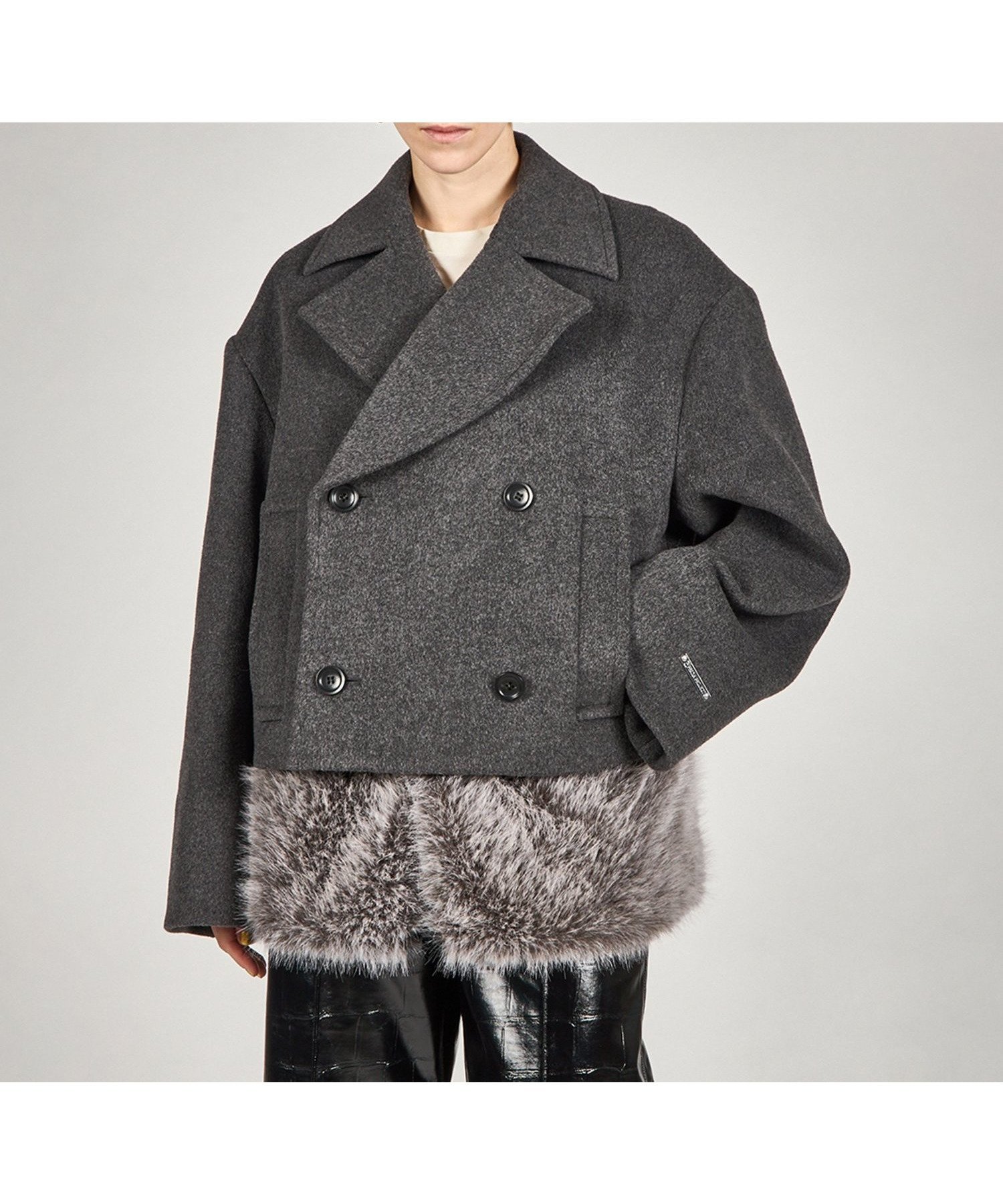 【プランク プロジェクト/PRANK PROJECT】のファーレイヤードピーコート 人気、トレンドファッション・服の通販 founy(ファニー) 　ファッション　Fashion　レディースファッション　Fashion for Women　アウター　Coat / Outerwear Collection　コート・ロングコート・ピーコート　Long Coats, Peacoats & More　ショルダー　Shoulder, Shoulder Strap　フェイクファー　Faux Fur, Imitation Fur　モダン　Modern, Contemporary　 other-1|ID: prp329100004833338 ipo3291000000035196550