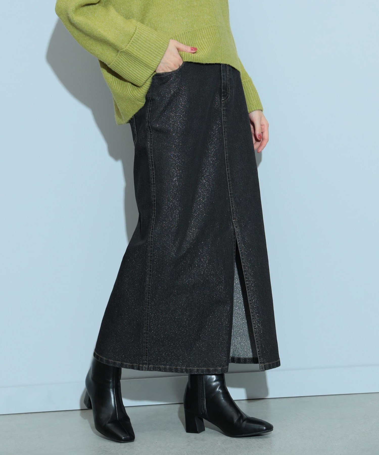 【ビームス ウイメン/BEAMS】のラメデニム タイトスカート(S~M) 人気、トレンドファッション・服の通販 founy(ファニー) 　ファッション　Fashion　レディースファッション　Fashion for Women　スカート　Skirts　ウェーブ　Wavy Pattern　スウェット / スエット　Sweatshirt, Sweatwear　タイトスカート　Pencil Skirt, Tight Skirt　デニム　Denim, Jeans Material　トレンド　Trend, Trending Now　定番　Standard, Basic Item　フィット　Fit, Slim Fit　 other-1|ID: prp329100004833366 ipo3291000000035197025