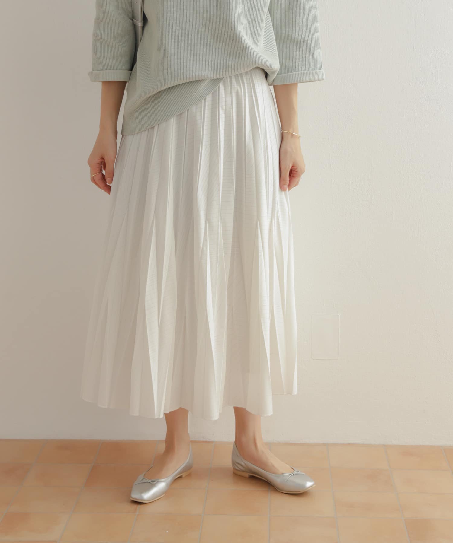 【アーバンリサーチ ドアーズ/URBAN RESEARCH DOORS】のオパール加工変形プリーツスカート 人気、トレンドファッション・服の通販 founy(ファニー) 　ファッション　Fashion　レディースファッション　Fashion for Women　スカート　Skirts　プリーツスカート / 上品フェミニンスタイル　Pleated Skirts　2024年　2024　2024春夏・S/S　Spring/Summer 2024 SS24　エアリー　Airy Texture　サイドジップ　Side Zip, Side Zipper　シアー　Sheer, See-Through　プリーツ　Pleats, Pleated　夏　Summer　S/S・春夏　SS, Spring/Summer, Warm Season　 other-1|ID: prp329100004833381 ipo3291000000035197213