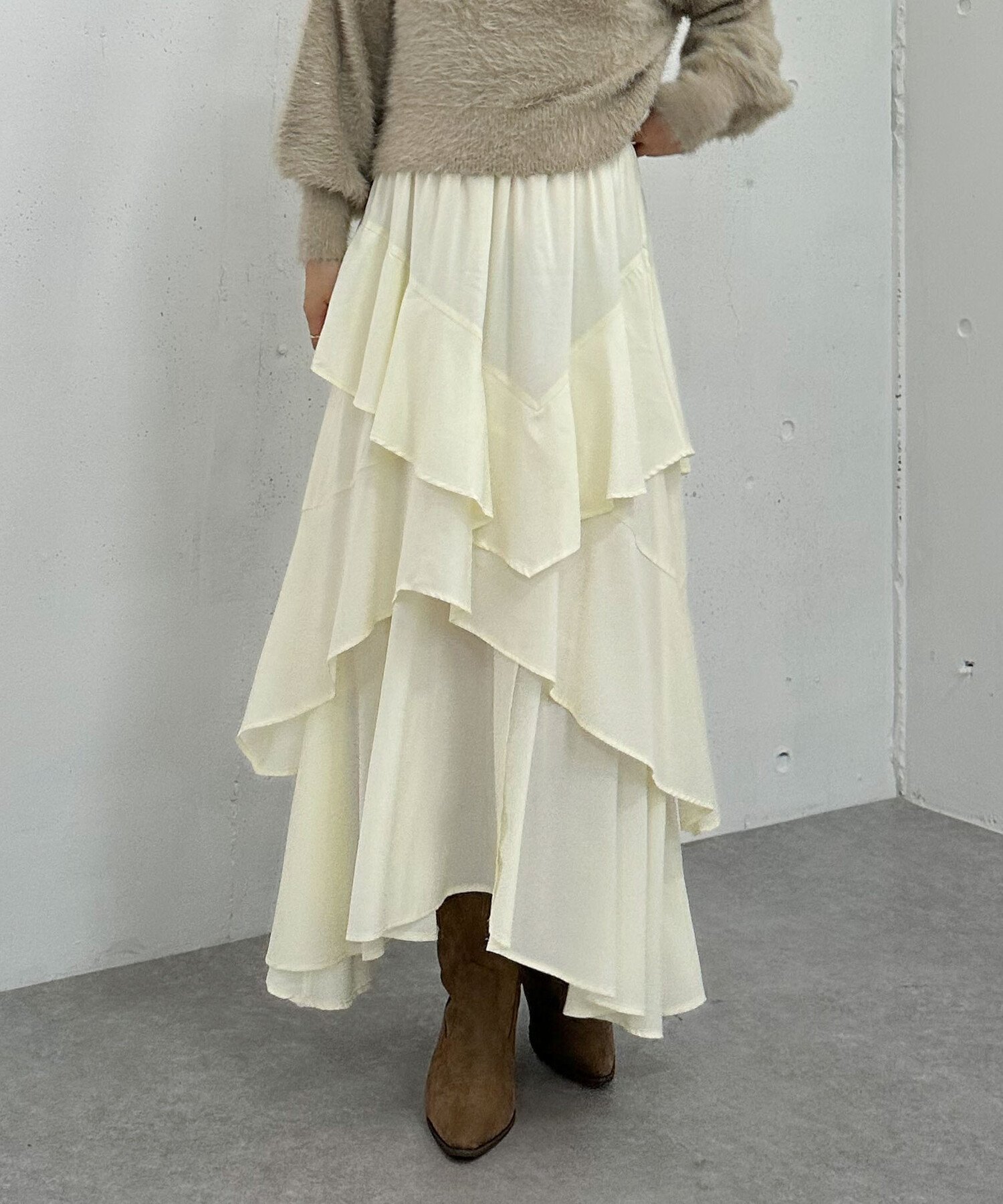 【アルシーヴ/archives】のマットフリルティアードスカート インテリア・キッズ・メンズ・レディースファッション・服の通販 founy(ファニー) 　ファッション　Fashion　レディースファッション　Fashion for Women　スカート　Skirts　ティアードスカート　Tiered Skirts　トレンド　Trend, Trending Now　フリル　Frill, Ruffle　リラックス　Relax, Relaxed Fit　洗える　Machine Washable　A/W・秋冬　Autumn/Winter　IVORY|ID: prp329100004833387 ipo3291000000035197250