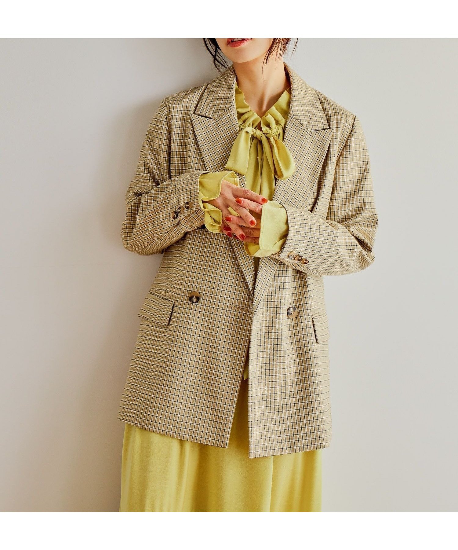 【ミスティ ウーマン/mysty woman】のピークドラペルジャケット インテリア・キッズ・メンズ・レディースファッション・服の通販 founy(ファニー) 　ファッション　Fashion　レディースファッション　Fashion for Women　アウター　Coat / Outerwear Collection　レディースジャケット・軽アウター　Jackets　カットソー　Cut and Sewn Top　ジャケット　Jacket, Outerwear　スウェット / スエット　Sweatshirt, Sweatwear　セットアップ　Set-Up, Coordinated Outfit　セレモニー　Ceremony　デニム　Denim, Jeans Material　定番　Standard, Basic Item　ベージュチェック|ID: prp329100004833398 ipo3291000000035197395