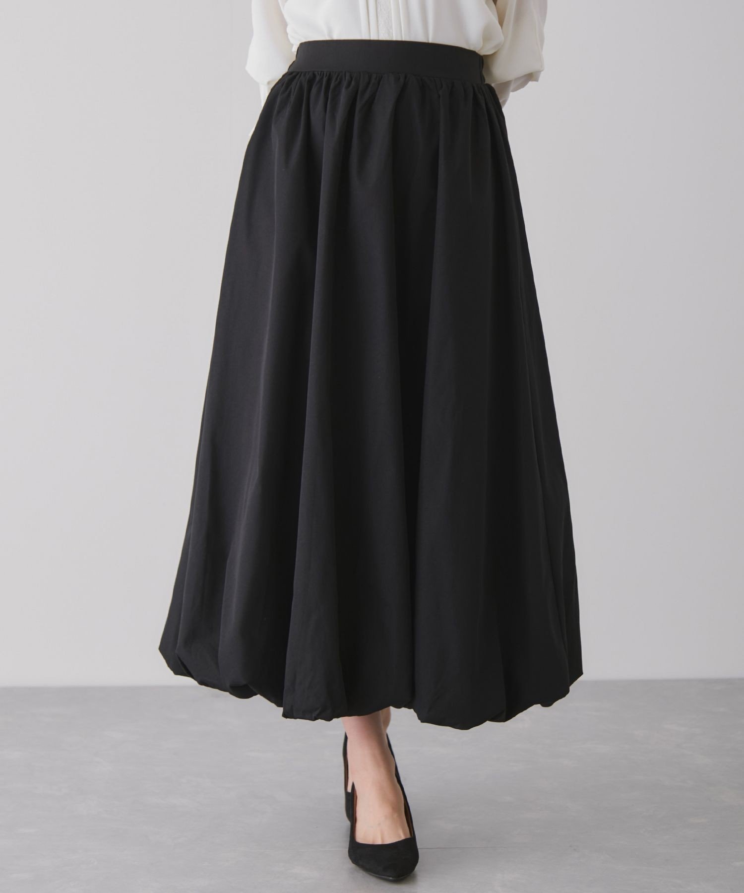 【ジャイロ/JAYRO】のバルーンスカート インテリア・キッズ・メンズ・レディースファッション・服の通販 founy(ファニー) 　ファッション　Fashion　レディースファッション　Fashion for Women　スカート　Skirts　エレガント 上品　Elegant　カーディガン　Cardigan, Knitwear　コンパクト　Compact, Small Size　ショート　Short, Short Length　シンプル　Simple, Minimal　ジャケット　Jacket, Outerwear　スニーカー　Sneakers, Trainers　バルーン　Balloon, Balloon Silhouette　ポケット　Pocket, Pocket Detail　無地　Plain, Solid Color　リラックス　Relax, Relaxed Fit　A/W・秋冬　Autumn/Winter　S/S・春夏　SS, Spring/Summer, Warm Season　夏　Summer　ブラック(01)|ID: prp329100004833431 ipo3291000000035197665