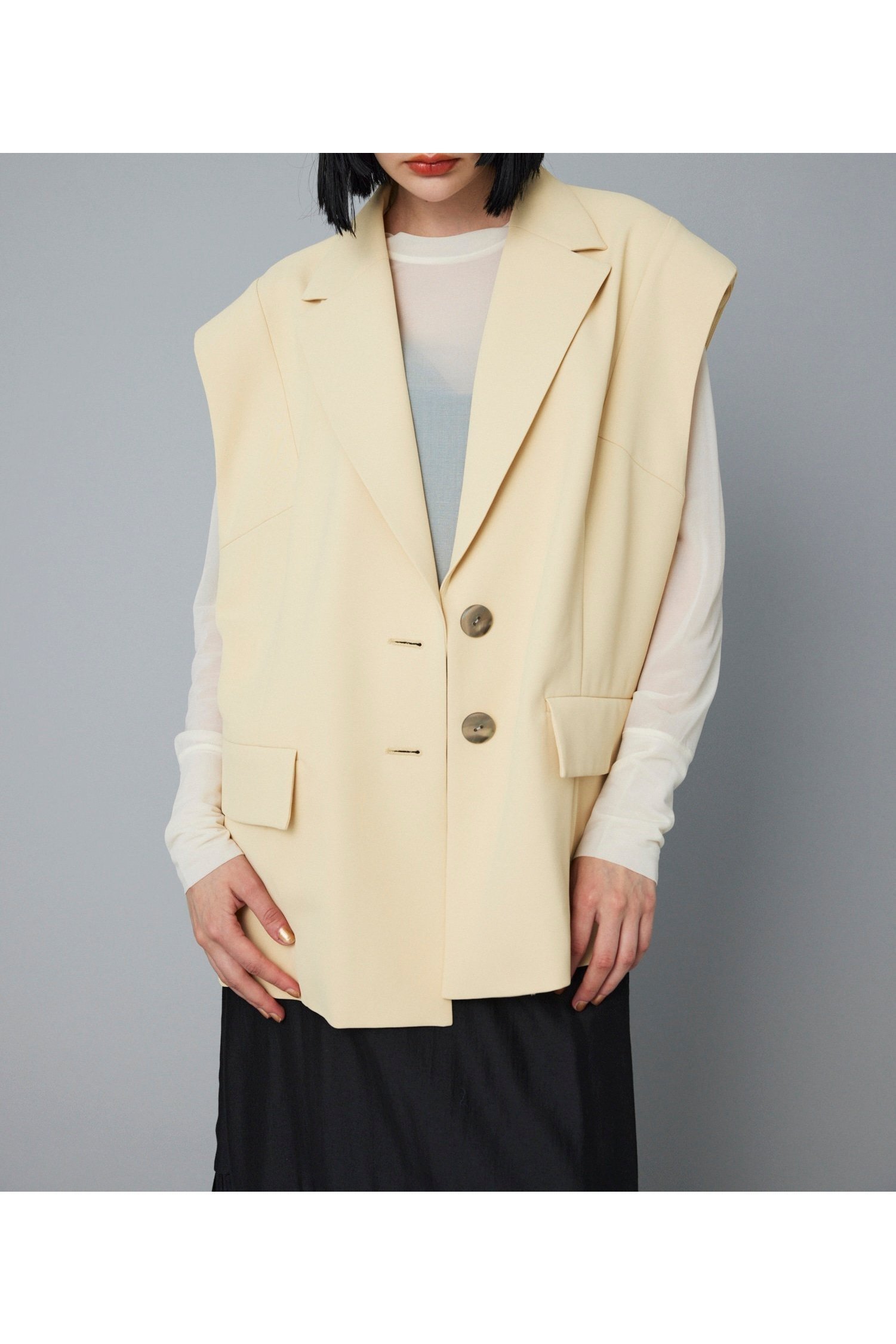 【ヘリンドットサイ/HeRIN.CYE】のOver size vest インテリア・キッズ・メンズ・レディースファッション・服の通販 founy(ファニー) 　ファッション　Fashion　レディースファッション　Fashion for Women　アウター　Coat / Outerwear Collection　トップス・カットソー　Cut & Sew Tops　ベスト&ジレ / 重ね着スタイル　Vests & Gilets　おすすめ　Recommended / Our Picks　セットアップ　Set-Up, Coordinated Outfit　O/WHT1|ID: prp329100004833432 ipo3291000000035197670