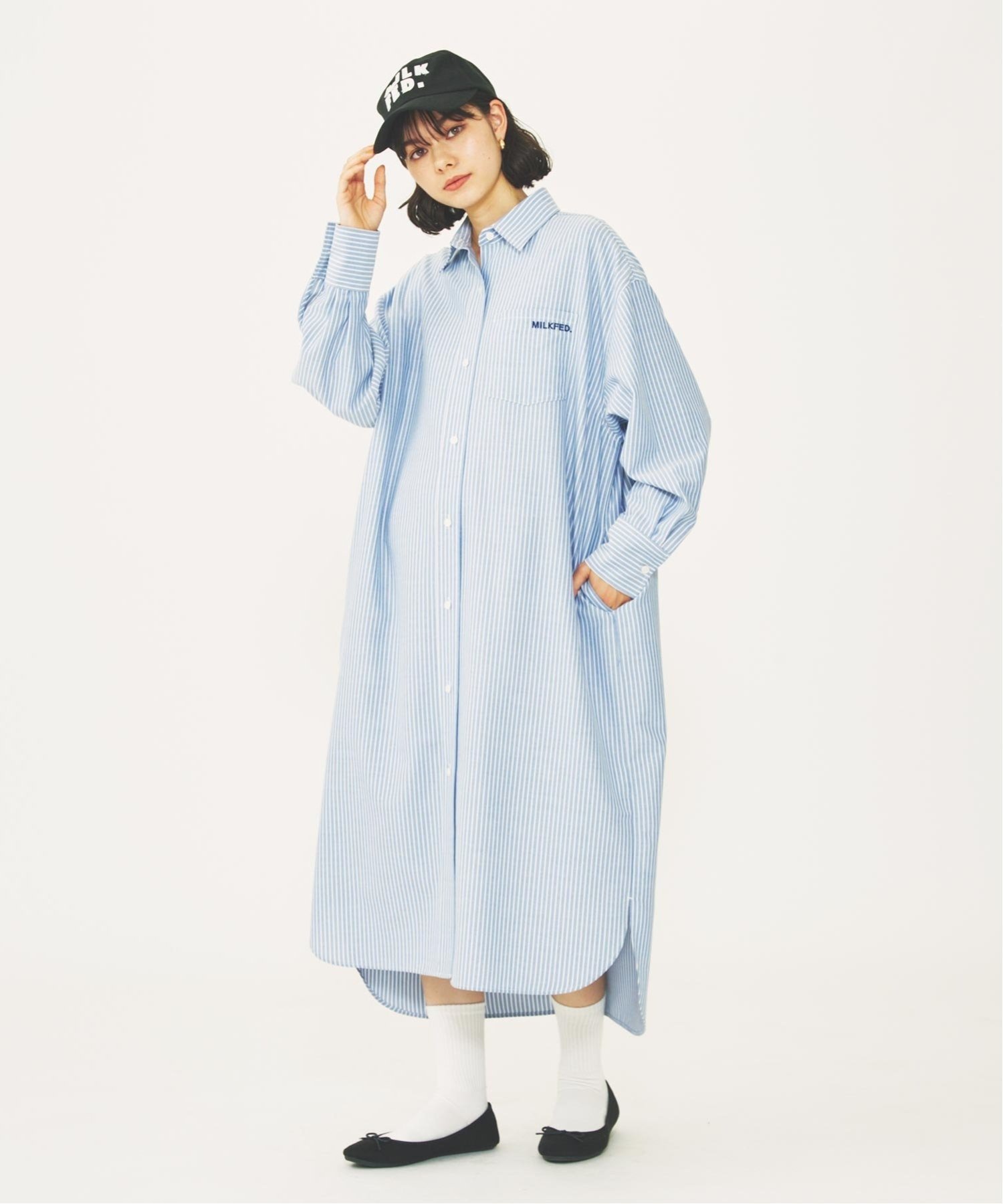 【ミルクフェド/MILKFED.】のSTRIPE BIG SHIRT DRESS インテリア・キッズ・メンズ・レディースファッション・服の通販 founy(ファニー) 　ファッション　Fashion　レディースファッション　Fashion for Women　トップス・カットソー　Cut & Sew Tops　シャツ・ブラウス・オフィスカジュアル　Elegant Blouses & Button-Ups　ワンピース　Dresses　フォーマル・パーティードレス・結婚式用ドレス　Elegant & Casual Dresses　インナー　Innerwear　シャツワンピ　Shirt Dress, Shirt One-Piece　ソックス　Socks, Hosiery　ハイネック　High Neck, Mock Neck　バランス　Balance, Style Balance　ベーシック　Basic, Essential　マキシ　Maxi, Full Length　ロング　Long, Long-Length　再入荷　Restock / Back in Stock　おすすめ　Recommended / Our Picks　BLUE|ID: prp329100004833437 ipo3291000000035197708