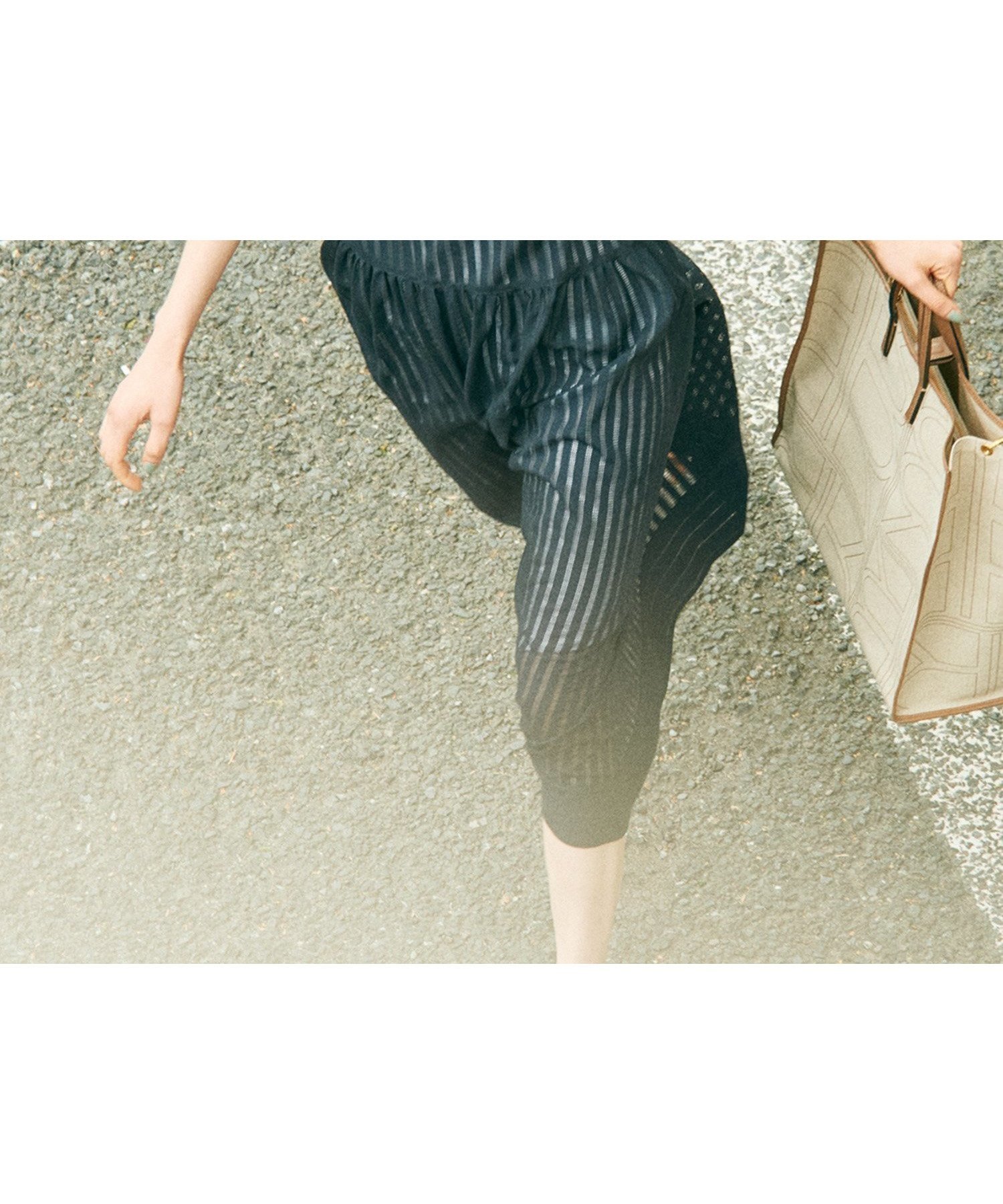 【ロペ/ROPE'】のシャドーストライプ/楊柳 レイヤードワンピース インテリア・キッズ・メンズ・レディースファッション・服の通販 founy(ファニー) 　ファッション　Fashion　レディースファッション　Fashion for Women　ワンピース　Dresses　インナー　Innerwear　シャドー　Shadow, Subtle Pattern　ストライプ　Stripe, Striped Pattern　ドレス　Dress, One-Piece　ノースリーブ　Sleeveless, No-Sleeve　おすすめ　Recommended / Our Picks　夏　Summer　ネイビー(40)|ID: prp329100004833520 ipo3291000000035198660