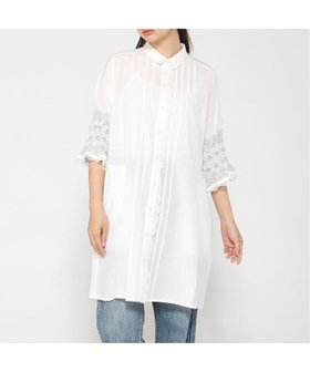 【スーパーハッカ/SUPER HAKKA】のコットンローンワッシャー シャーリングフローラルライン刺繍チュニックブラウス 人気、トレンドファッション・服の通販 founy(ファニー) ファッション Fashion レディースファッション Fashion for Women トップス・カットソー Cut & Sew Tops シャツ・ブラウス・オフィスカジュアル Elegant Blouses & Button-Ups シャーリング Shirring, Ruched チュニック Tunic, Long Top フラワー Flower, Floral ポケット Pocket, Pocket Detail モチーフ Motif, Design Theme レース Lace, Lace Fabric |ID:prp329100004833548