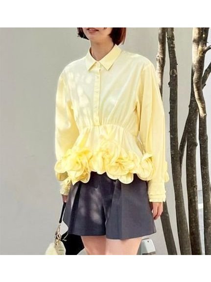 【リリーブラウン/Lily Brown】のホイップフリルヘムブラウス インテリア・キッズ・メンズ・レディースファッション・服の通販 founy(ファニー) 　ファッション　Fashion　レディースファッション　Fashion for Women　トップス・カットソー　Cut & Sew Tops　シャツ・ブラウス・オフィスカジュアル　Elegant Blouses & Button-Ups　おすすめ　Recommended / Our Picks　カフス　Cuff Design　スウェット / スエット　Sweatshirt, Sweatwear　スマート　Smart, Elegant　フェミニン　Feminine, Girly　フリル　Frill, Ruffle　モチーフ　Motif, Design Theme　人気　Popular, Best Seller　秋　Autumn　YEL[032]|ID: prp329100004833563 ipo3291000000035199488