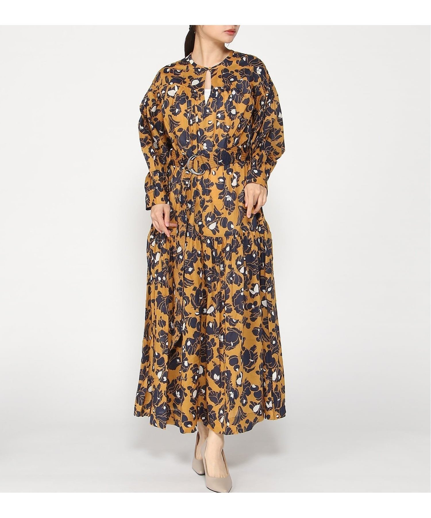 【バナナ リパブリック/BANANA REPUBLIC】のコットン ティアード マキシ シフトドレス インテリア・キッズ・メンズ・レディースファッション・服の通販 founy(ファニー) 　ファッション　Fashion　レディースファッション　Fashion for Women　ワンピース　Dresses　フォーマル・パーティードレス・結婚式用ドレス　Elegant & Casual Dresses　ティアード　Tiered, Tiered Style　ドレス　Dress, One-Piece　マキシ　Maxi, Full Length　NAVY_FLORAL|ID: prp329100004833602 ipo3291000000035200022