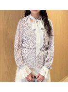 【リリーブラウン/Lily Brown】のバイカラーフラワープリントボウタイブラウス 人気、トレンドファッション・服の通販 founy(ファニー) ファッション Fashion レディースファッション Fashion for Women トップス・カットソー Cut & Sew Tops シャツ・ブラウス・オフィスカジュアル Elegant Blouses & Button-Ups 花柄・フラワープリント・モチーフ Floral Prints & Motifs / Flower Pattern Tops インナーキャミ Inner Camisole クラシカル Classical, Vintage-Inspired シフォン Chiffon, Lightweight Fabric スマート Smart, Elegant ドット Polka Dot, Dot Pattern ヒョウ Leopard, Animal Print フラワー Flower, Floral プリント Print, Printed Pattern モチーフ Motif, Design Theme ラッフル Ruffle, Frill エレガント 上品 Elegant thumbnail LAV[071]|ID: prp329100004833609 ipo3291000000035200079