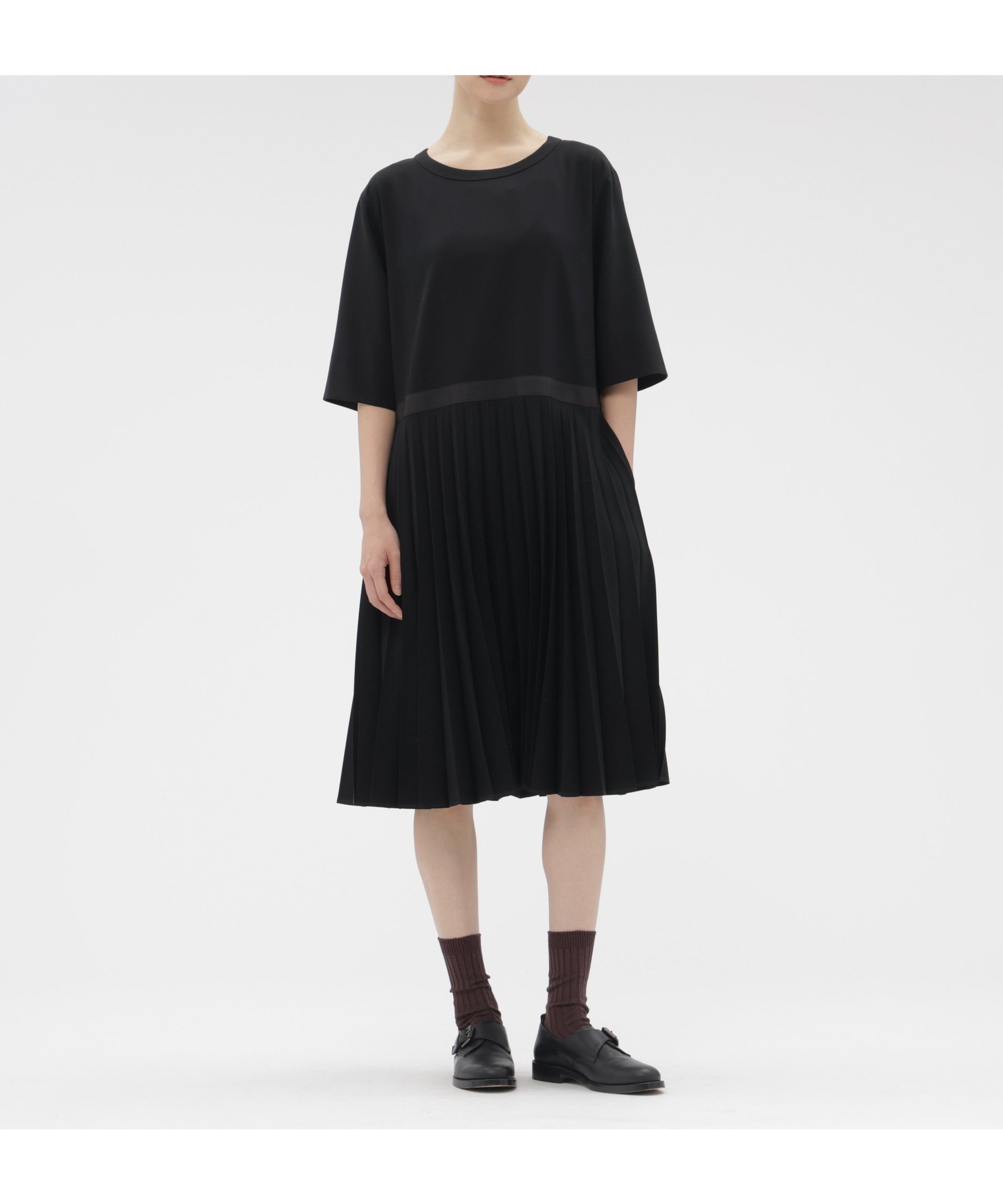 【マーガレットハウエル/MARGARET HOWELL】のFINE WOOL POPLIN DRESS 人気、トレンドファッション・服の通販 founy(ファニー) 　ファッション　Fashion　レディースファッション　Fashion for Women　ワンピース　Dresses　フォーマル・パーティードレス・結婚式用ドレス　Elegant & Casual Dresses　なめらか　Smooth, Silky Texture　グログラン　Grosgrain, Grosgrain Ribbon　ジャケット　Jacket, Outerwear　ドレス　Dress, One-Piece　プリーツ　Pleats, Pleated　夏　Summer　 other-1|ID: prp329100004833653 ipo3291000000035200722