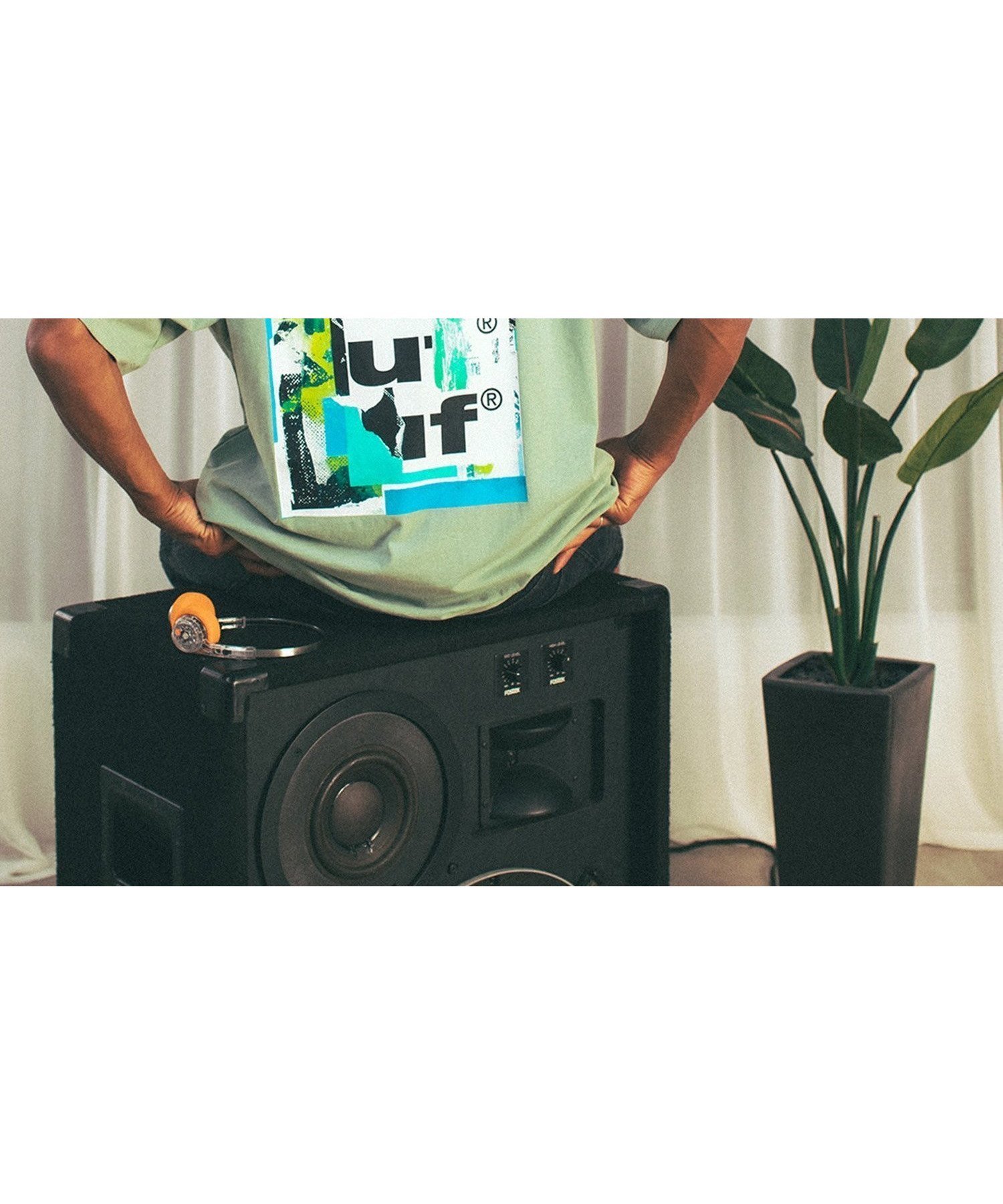 【ハフ/HUF】のMEMORY OF FREEDOM TEE / HUF ハフ Tシャツ インテリア・キッズ・メンズ・レディースファッション・服の通販 founy(ファニー) ファッション Fashion レディースファッション Fashion for Women トップス・カットソー Cut & Sew Tops シャツ・ブラウス・オフィスカジュアル Elegant Blouses & Button-Ups ロングTシャツ・Tシャツ Longline T-Shirts & Tees グラフィック Graphic, Graphic Design プリント Print, Printed Pattern 半袖 Short Sleeve, Half Sleeve LT JADE|ID: prp329100004833703 ipo3291000000035201400