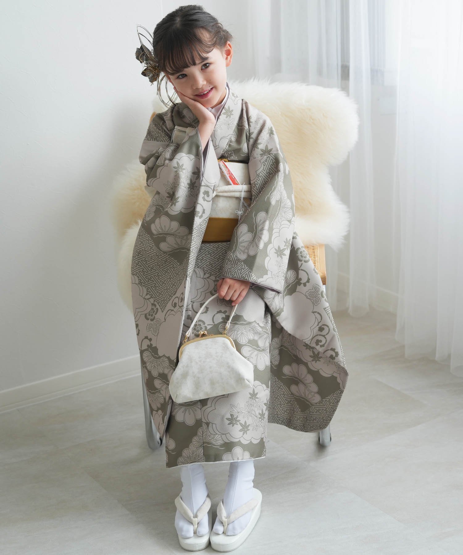 【ウタタネ/utatane / KIDS】のひよこ商店 七五三 着物 7歳 女の子 四つ身 モスグリーン松文様 インテリア・キッズ・メンズ・レディースファッション・服の通販 founy(ファニー) 　ファッション　Fashion　キッズファッション　Fashion for Kids　日本製　Made In Japan　モスグリーン系|ID: prp329100004833898 ipo3291000000035204563