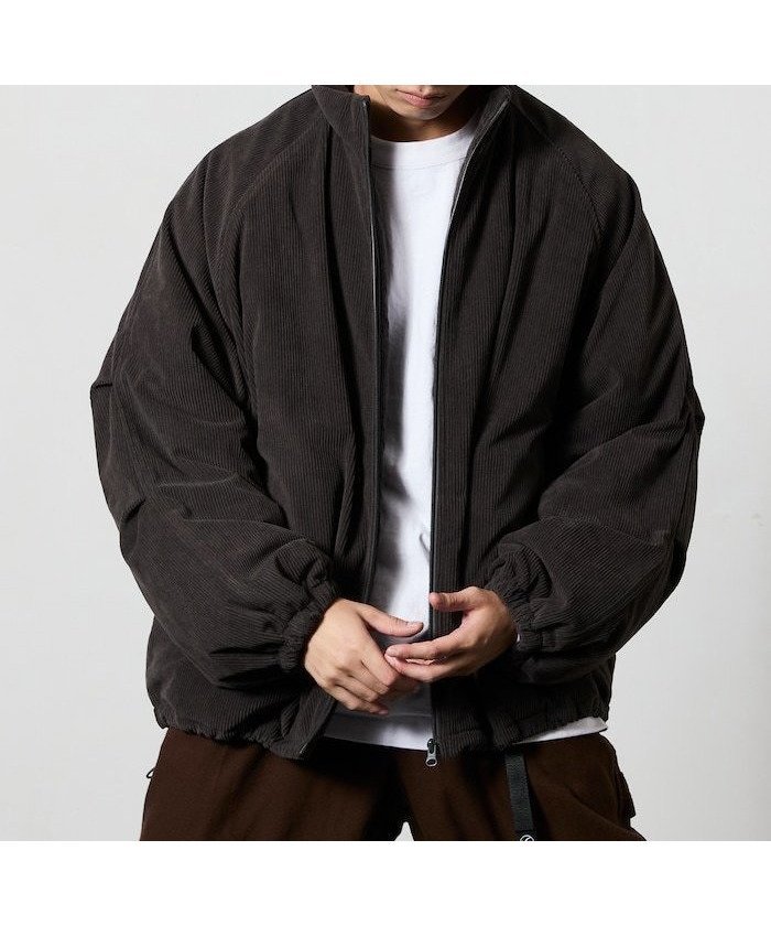 【フリークスストア/FREAK'S STORE】のリラックスフィット コーデュロイ 中綿スタンドブルゾン 【限定展開】 25AW インテリア・キッズ・メンズ・レディースファッション・服の通販 founy(ファニー) 　ファッション　Fashion　メンズファッション　Fashion for Men　インナー　Innerwear　コーデュロイ　Corduroy, Cord Fabric　シンプル　Simple, Minimal　スウェット / スエット　Sweatshirt, Sweatwear　スタンド　Stand Collar, Upright Stand　チェック　Check, Plaid, Tartan　デニム　Denim, Jeans Material　ドローコード　Drawcord, Drawstring Cord　定番　Standard, Basic Item　パーカー　Hoodie, Parka　ビッグ　Big, Oversized　フィット　Fit, Slim Fit　ブルゾン　Blouson, Bomber Jacket　ボトム　Bottoms, Lower Wear　リラックス　Relax, Relaxed Fit　ワイド　Wide, Wide Fit　A/W・秋冬　Autumn/Winter　冬　Winter / This Winter　おすすめ　Recommended / Our Picks　2025年　2025　2025-2026秋冬・A/W　Autumn/Winter 2025–26 AW25–26　ブラック|ID: prp329100004833913 ipo3291000000035204843
