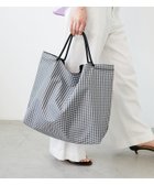 【ルクールブラン/le.coeur blanc】の【撥水】ナイロンパッカブルトート 人気、トレンドファッション・服の通販 founy(ファニー) ファッション Fashion レディースファッション Fashion for Women バッグ Bags ギンガム Gingham, Gingham Fabric コンパクト Compact, Small Size 軽量 Lightweight, Ultra Light ショルダー Shoulder, Shoulder Strap チェック Check, Plaid, Tartan トートバッグ Tote Bag, Large Shoulder Bag ドローコード Drawcord, Drawstring Cord ポケット Pocket, Pocket Detail ポーチ Pouch, Small Case 別注 Limited Edition, Custom Order おすすめ Recommended / Our Picks 旅行 Travel thumbnail ブラック柄|ID: prp329100004833918 ipo3291000000035204906