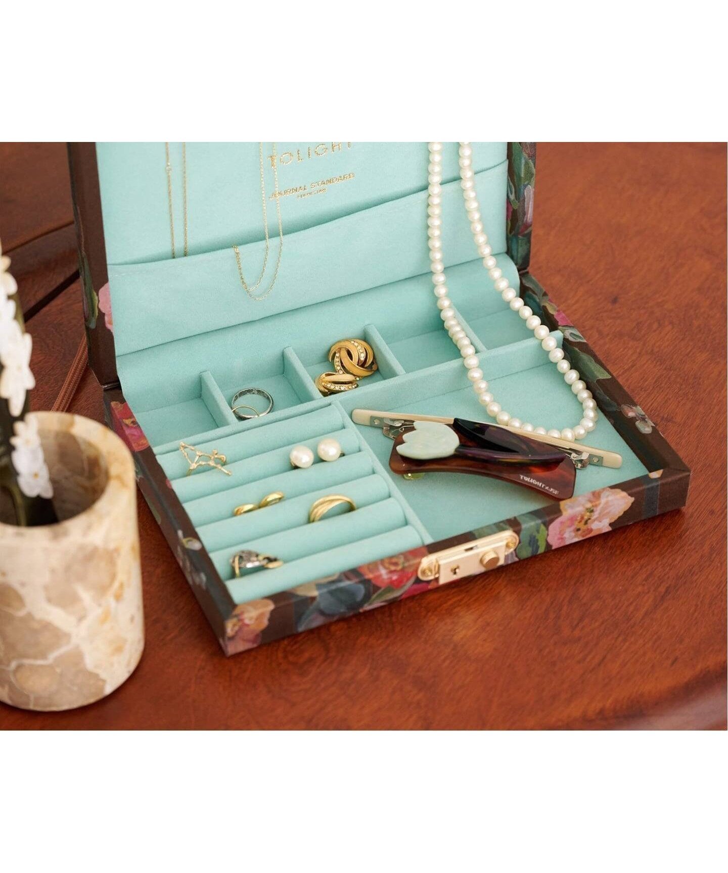 【ジャーナルスタンダード ファニチャー/journal standard Furniture / MEN】の【TOLIGHT/トライト】JSF別注 JEWELRY BOX ジュエリーボックス インテリア・キッズ・メンズ・レディースファッション・服の通販 founy(ファニー) 　ファッション　Fashion　メンズファッション　Fashion for Men　イヤーカフ　Ear Cuffs　春　Spring　クッション　Cushion, Throw Pillow　コラボ　Collaboration, Collab　コレクション　Collection, Seasonal Line　シンプル　Simple, Minimal　ジュエリー　Jewelry, Accessories　ネックレス　Necklace, Pendant Necklace　バングル　Bangle, Bracelet　フラワー　Flower, Floral　フレーム　Frame, Outline　ブレスレット　Bracelet, Wristband　プリント　Print, Printed Pattern　ボックス　Boxy, Box Shape　ポケット　Pocket, Pocket Detail　別注　Limited Edition, Custom Order　モチーフ　Motif, Design Theme　S/S・春夏　SS, Spring/Summer, Warm Season　夏　Summer　旅行　Travel　ブラウン|ID: prp329100004833957 ipo3291000000035205555