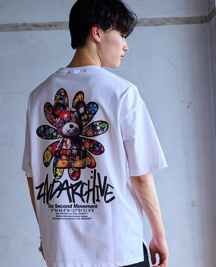 【イーブス/YEVS】の【2ND ARCHIVE】2ND ARCHIVE TEE【ユニセックス】 半袖Tシャツ 人気、トレンドファッション・服の通販 founy(ファニー) 　ファッション　Fashion　レディースファッション　Fashion for Women　トップス・カットソー　Cut & Sew Tops　シャツ・ブラウス・オフィスカジュアル　Elegant Blouses & Button-Ups　ロングTシャツ・Tシャツ　Longline T-Shirts & Tees　カラフル　Colorful Design　カーゴパンツ　Cargo Pants, Utility Pants　キャップ　Cap, Baseball Cap　キャラクター　Character, Licensed Characters　グラフィック　Graphic, Graphic Design　ショーツ　Shorts, Short Pants　シンプル　Simple, Minimal　スニーカー　Sneakers, Trainers　デニム　Denim, Jeans Material　トレンド　Trend, Trending Now　パーカー　Hoodie, Parka　フロント　Front, Front Design　プリント　Print, Printed Pattern　ベーシック　Basic, Essential　半袖　Short Sleeve, Half Sleeve　ロング　Long, Long-Length　ワンポイント　One Point, Statement Accent　おすすめ　Recommended / Our Picks　夏　Summer　 other-1|ID: prp329100004833970 ipo3291000000035205846