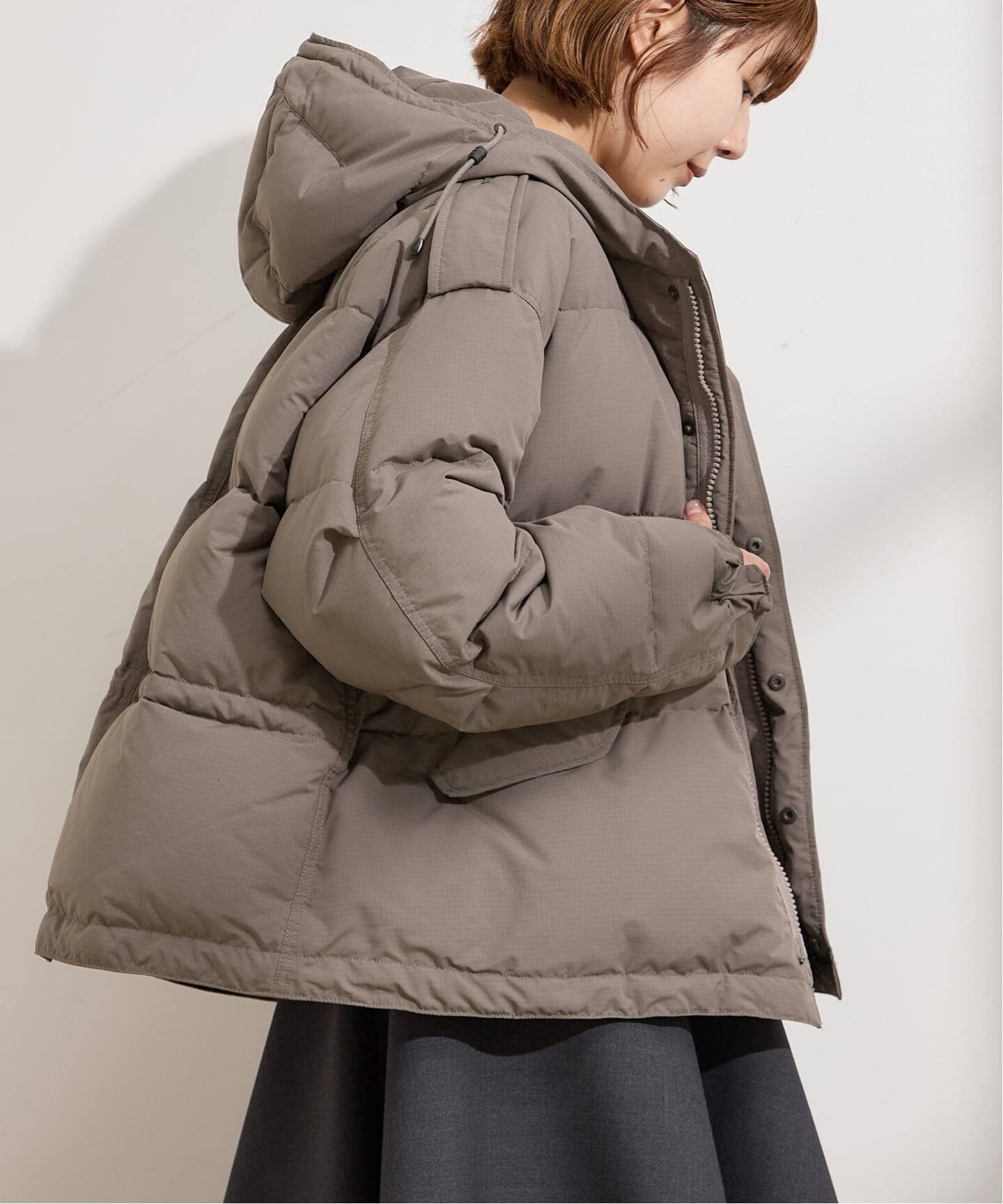 【ジャーナルスタンダード レサージュ/journal standard L'essage】の《追加》【STAMMBAUM】*LESSAGEショートダウンコート インテリア・キッズ・メンズ・レディースファッション・服の通販 founy(ファニー) 　ファッション　Fashion　レディースファッション　Fashion for Women　アウター　Coat / Outerwear Collection　コート・ロングコート・ピーコート　Long Coats, Peacoats & More　ダウンジャケット・軽量ダウン　Warm & Lightweight Down Jackets　ショート　Short, Short Length　スニーカー　Sneakers, Trainers　ダウン　Down, Puffer　デニム　Denim, Jeans Material　別注　Limited Edition, Custom Order　おすすめ　Recommended / Our Picks　日本製　Made In Japan　グレー|ID: prp329100004833999 ipo3291000000035206346