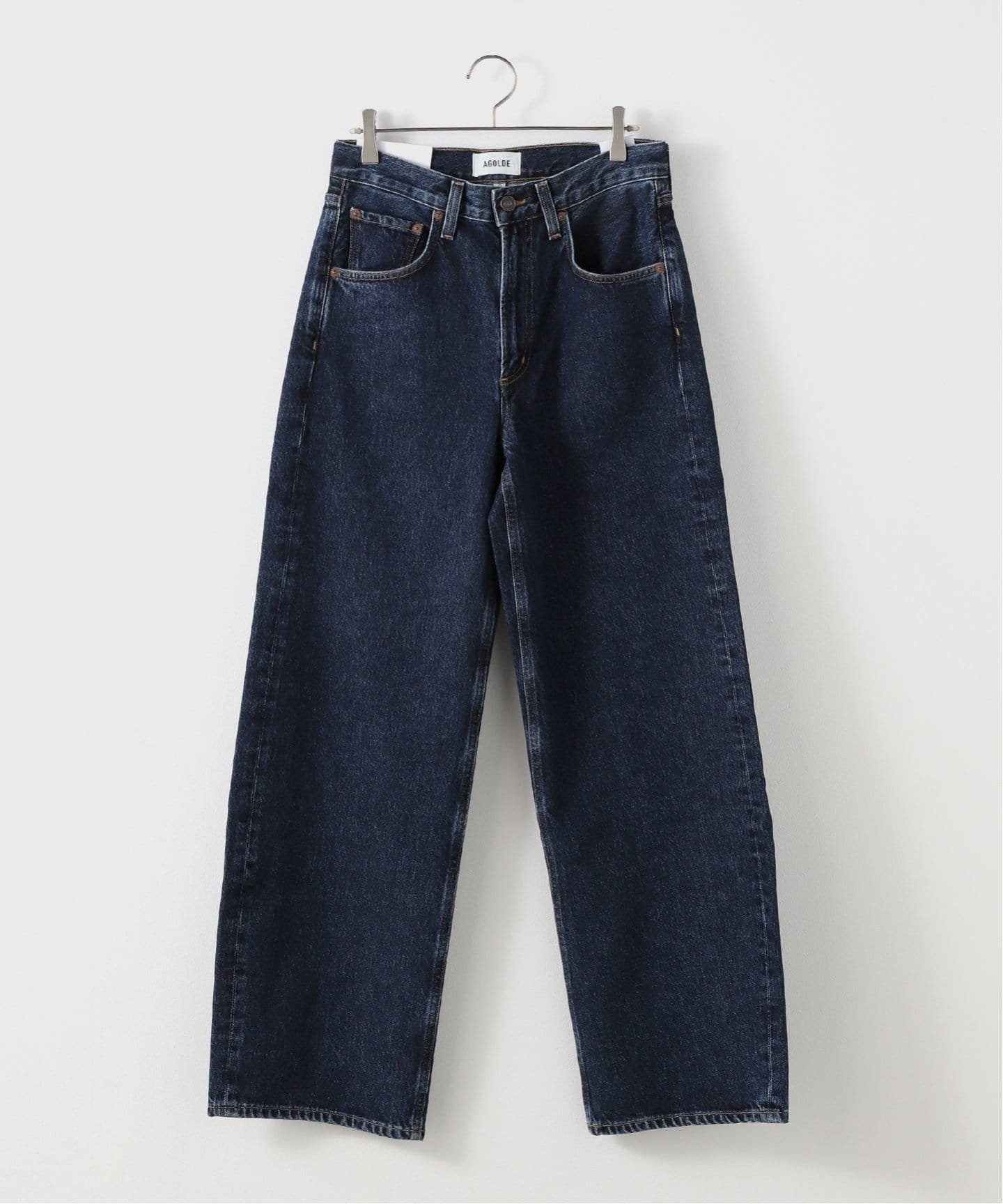 【ノーブル / スピック&スパン/NOBLE / Spick & Span】のAGOLDE/エーゴールドイー LOW CURVE JEAN インテリア・キッズ・メンズ・レディースファッション・服の通販 founy(ファニー) 　ファッション　Fashion　レディースファッション　Fashion for Women　クラシック　Classic, Timeless Style　スマート　Smart, Elegant　テーパード　Tapered, Tapered Pants　デニム　Denim, Jeans Material　トレンド　Trend, Trending Now　定番　Standard, Basic Item　フィット　Fit, Slim Fit　エレガント 上品　Elegant　ネイビー|ID: prp329100004834027 ipo3291000000035206765