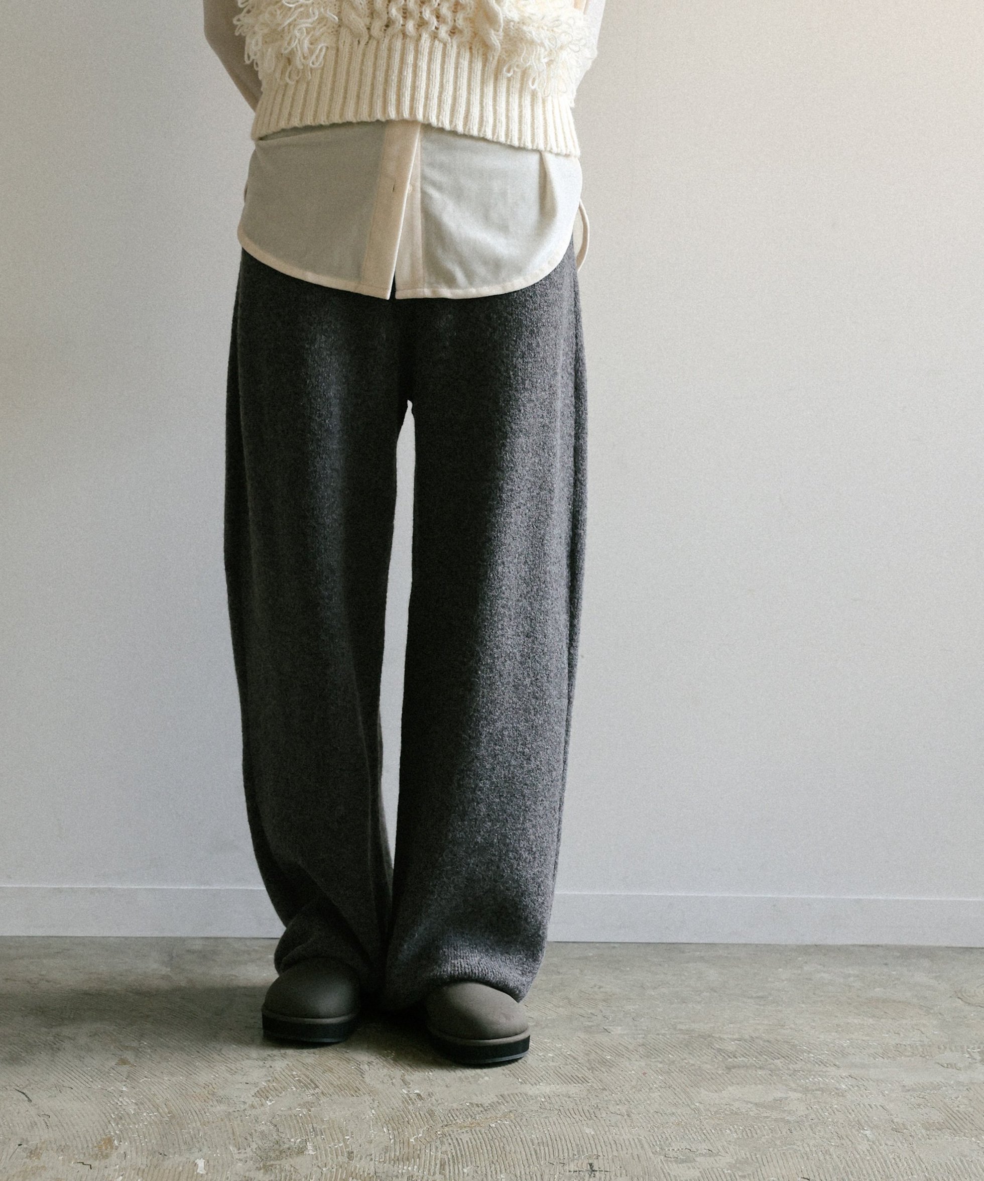 【セレクトモカ/SELECT MOCA】のニットバルーンパンツ インテリア・キッズ・メンズ・レディースファッション・服の通販 founy(ファニー) 　ファッション　Fashion　レディースファッション　Fashion for Women　パンツ　Pants & Trousers　トレンド　Trend, Trending Now　チャコールグレー-920|ID: prp329100004834031 ipo3291000000035206826