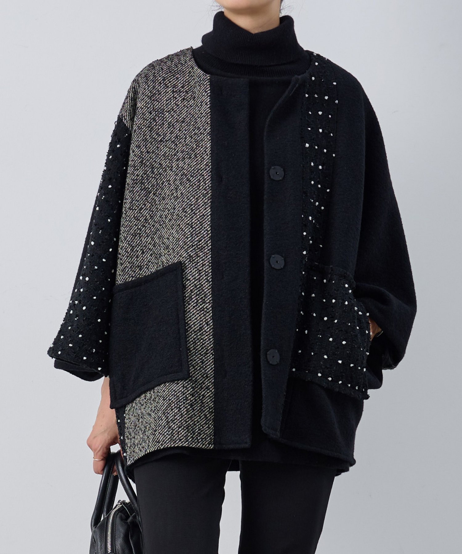 【ビアズリー/BEARDSLEY】のパッチワークポンチョコート 人気、トレンドファッション・服の通販 founy(ファニー) 　ファッション　Fashion　レディースファッション　Fashion for Women　アウター　Coat / Outerwear Collection　コート・ロングコート・ピーコート　Long Coats, Peacoats & More　ポンチョ・ケープコート　Ponchos & Capes　アクリル　Acrylic Material　ツイード　Twill, Twill Weave　ドット　Polka Dot, Dot Pattern　パッチワーク　Patchwork, Mixed Fabric　ポケット　Pocket, Pocket Detail　ミックス　Mix, Mixed Style　無地　Plain, Solid Color　再入荷　Restock / Back in Stock　エレガント 上品　Elegant　 other-1|ID: prp329100004834035 ipo3291000000035206857