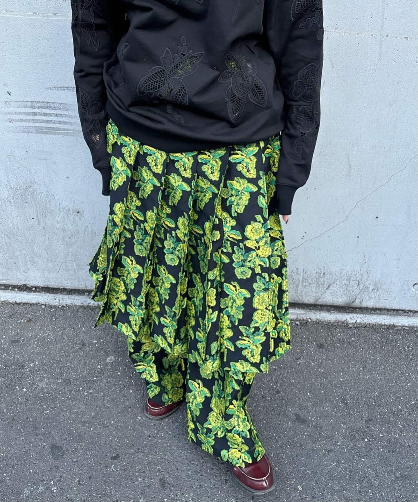 【ジャーナルスタンダード/JOURNAL STANDARD】の別注【TOLIGHT*JOURNALSTANDARD】FLOWER JQ SK 人気、トレンドファッション・服の通販 founy(ファニー) 　ファッション　Fashion　レディースファッション　Fashion for Women　スカート　Skirts　春　Spring　カットジャガード　Cut Jacquard　コレクション　Collection, Seasonal Line　スマート　Smart, Elegant　フィット　Fit, Slim Fit　フリンジ　Fringe, Tassel　プリント　Print, Printed Pattern　プリーツ　Pleats, Pleated　別注　Limited Edition, Custom Order　S/S・春夏　SS, Spring/Summer, Warm Season　夏　Summer　 other-1|ID: prp329100004834093 ipo3291000000035207634