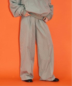 【シティーショップ/CITYSHOP】のTHE MOOD ストレートパンツ 人気、トレンドファッション・服の通販 founy(ファニー) ファッション Fashion レディースファッション Fashion for Women パンツ Pants & Trousers サテン Satin, Glossy Fabric シューズ Shoes, Footwear ショート Short, Short Length シンプル Simple, Minimal ジャケット Jacket, Outerwear スウェット / スエット Sweatshirt, Sweatwear スカーフ Scarf, Neckwear ストレート Straight, Straight Cut スポーティ Sporty, Casual Athletic スラックス Slacks, Dress Pants チェック Check, Plaid, Tartan チェーン Chain, Chain Strap バランス Balance, Style Balance パターン Pattern, Design Print リップ Lip, Lip Motif ループ Loop, Loop Knit ワイド Wide, Wide Fit おすすめ Recommended / Our Picks 2026年 2026 |ID:prp329100004834105