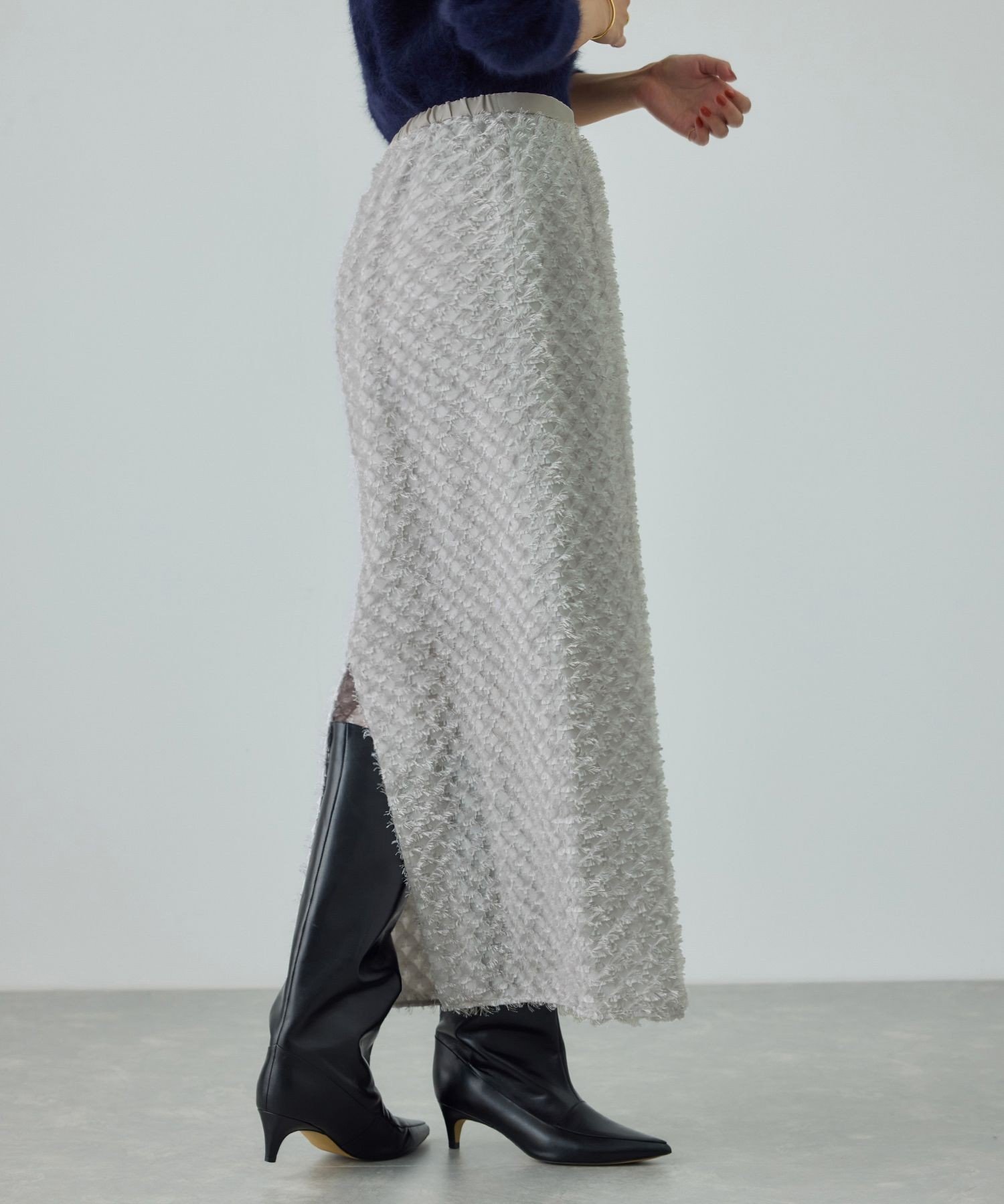 【ロペ/ROPE'】のカットジャガードIラインタイトスカート/イージーケア インテリア・キッズ・メンズ・レディースファッション・服の通販 founy(ファニー) 　ファッション　Fashion　レディースファッション　Fashion for Women　スカート　Skirts　おすすめ　Recommended / Our Picks　カットジャガード　Cut Jacquard　ショート　Short, Short Length　ジャケット　Jacket, Outerwear　ダウン　Down, Puffer　ポケット　Pocket, Pocket Detail　マキシ　Maxi, Full Length　ビジネス 仕事 通勤　Business / Work / Commuting　別注　Limited Edition, Custom Order　シルバー(93)|ID: prp329100004834115 ipo3291000000035207871