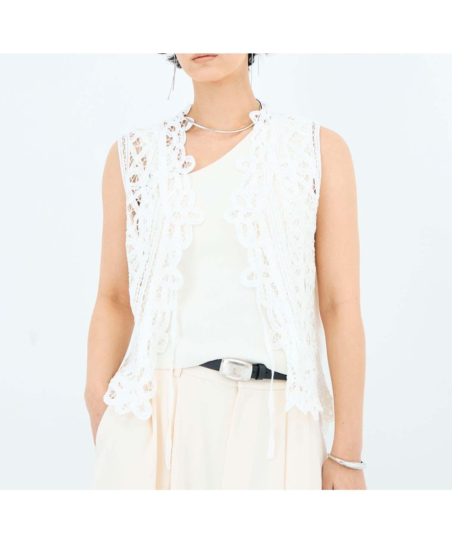 【ノーリーズ/NOLLEY'S】の《手洗い可能》バテンレースジレ インテリア・キッズ・メンズ・レディースファッション・服の通販 founy(ファニー) 　ファッション　Fashion　レディースファッション　Fashion for Women　アウター　Coat / Outerwear Collection　トップス・カットソー　Cut & Sew Tops　ベスト&ジレ / 重ね着スタイル　Vests & Gilets　ジャケット　Jacket, Outerwear　ストール　Stole, Wrap　レース　Lace, Lace Fabric　おすすめ　Recommended / Our Picks　2026年　2026　オフホワイト|ID: prp329100004834172 ipo3291000000035208792