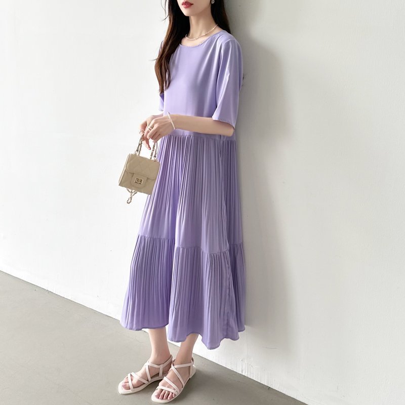 【ココモモ/COCOMOMO】のフレアワンピース ロング丈 半袖 ギャザーワンピース 夏 レディース クルーネック インテリア・キッズ・メンズ・レディースファッション・服の通販 founy(ファニー) 　ファッション　Fashion　レディースファッション　Fashion for Women　ワンピース　Dresses　おすすめ　Recommended / Our Picks　インナー　Innerwear　ギャザー　Gathered, Ruffled　シャーリング　Shirring, Ruched　フレア　Flare, Flared　ペチコート　Petticoat, Underskirt　ロング　Long, Long-Length　半袖　Short Sleeve, Half Sleeve　夏　Summer　パープル|ID: prp329100004834186 ipo3291000000035209077