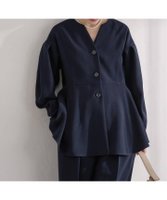 【イエナ/IENA】のNAVY ジョーゼットペプラムブラウス 人気、トレンドファッション・服の通販 founy(ファニー) ファッション Fashion レディースファッション Fashion for Women トップス・カットソー Cut & Sew Tops シャツ・ブラウス・オフィスカジュアル Elegant Blouses & Button-Ups コレクション Collection, Seasonal Line ジャケット Jacket, Outerwear ジョーゼット Georgette, Semi-Sheer Fabric セットアップ Set-Up, Coordinated Outfit バランス Balance, Style Balance フォルム Silhouette, Form ベーシック Basic, Essential ペプラム Peplum, Flared Hem セレモニー Ceremony 2026年 2026 |ID:prp329100004834194