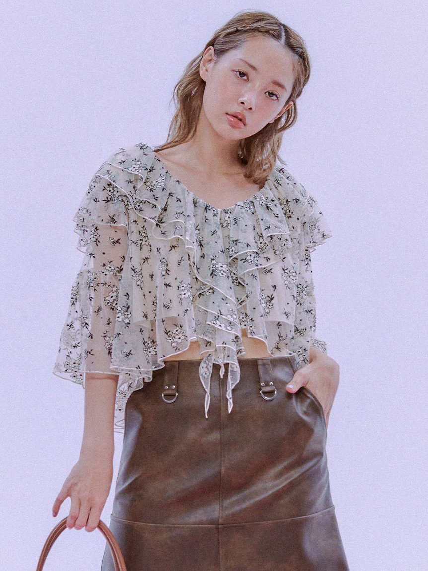 【ファーファー/FURFUR】のフラワーレースラッフルブラウス インテリア・キッズ・メンズ・レディースファッション・服の通販 founy(ファニー) 　ファッション　Fashion　レディースファッション　Fashion for Women　トップス・カットソー　Cut & Sew Tops　シャツ・ブラウス・オフィスカジュアル　Elegant Blouses & Button-Ups　スマート　Smart, Elegant　デニム　Denim, Jeans Material　トレンド　Trend, Trending Now　フリル　Frill, Ruffle　ボヘミアン　Bohemian, Ethnic Style　ラッフル　Ruffle, Frill　レース　Lace, Lace Fabric　ワイド　Wide, Wide Fit　MIX[930]|ID: prp329100004834226 ipo3291000000035209705