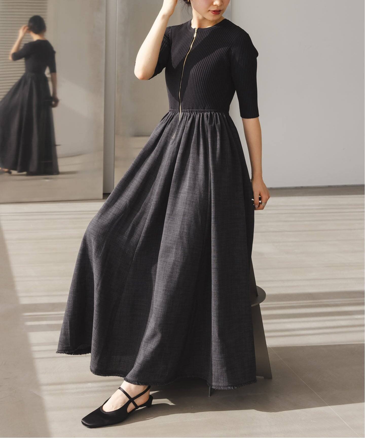 【ノーブル / スピック&スパン/NOBLE / Spick & Span】のフロントジップドッキングワンピース インテリア・キッズ・メンズ・レディースファッション・服の通販 founy(ファニー) 　ファッション　Fashion　レディースファッション　Fashion for Women　ワンピース　Dresses　2026年　2026　アクセサリー　Fashion Accessories　エレガント 上品　Elegant　ギャザー　Gathered, Ruffled　ジャケット　Jacket, Outerwear　ドッキング　Docking, Mixed Material　フリンジ　Fringe, Tassel　フレア　Flare, Flared　フロント　Front, Front Design　羽織　Haori, Light Jacket　グレー|ID: prp329100004834228 ipo3291000000035209724