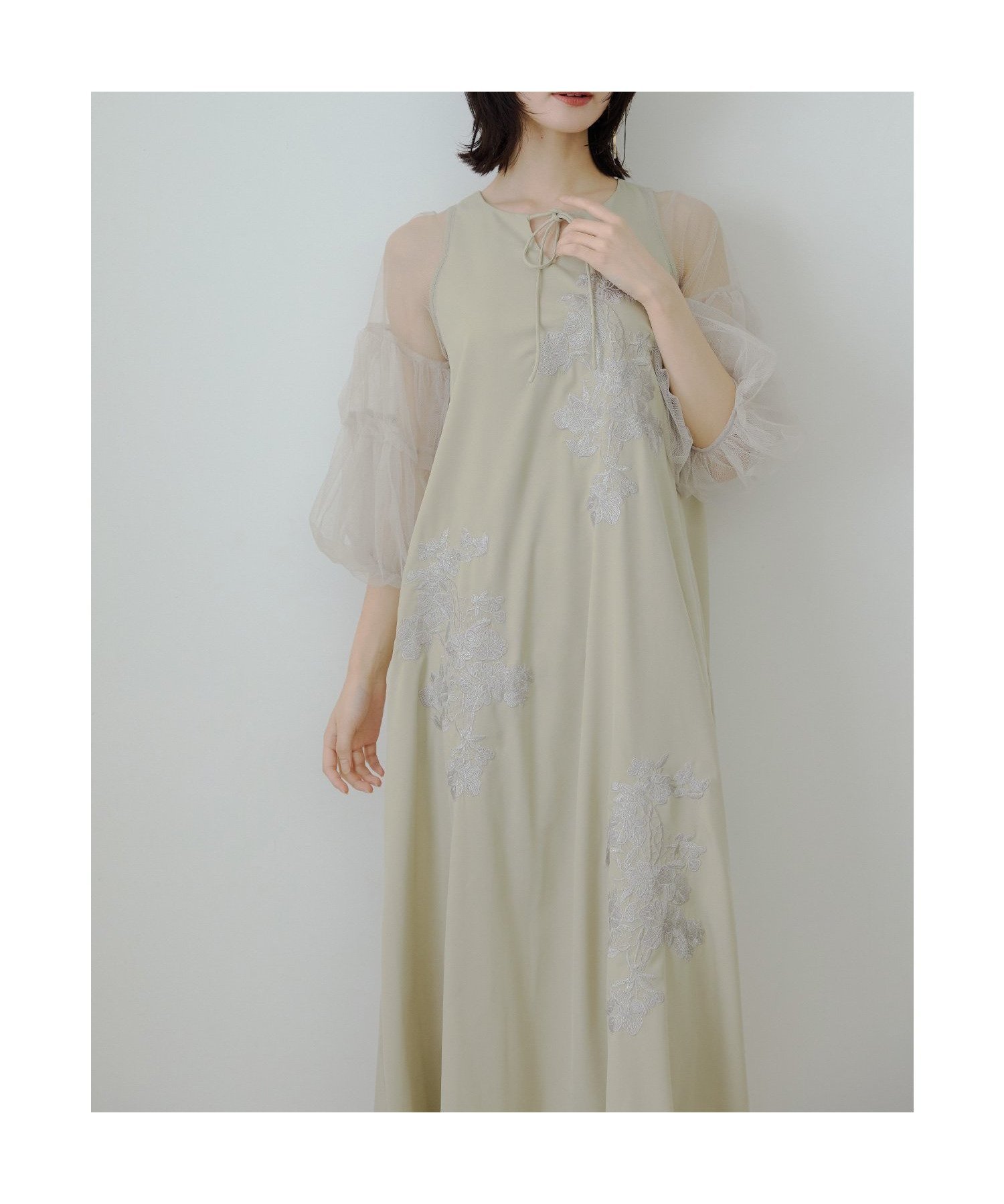 【ビーフラット/bflat】のフラワー刺繍Aラインドレス チュール ボリューム袖 マタニティ 妊婦 結婚式 二次会 インテリア・キッズ・メンズ・レディースファッション・服の通販 founy(ファニー) 　ファッション　Fashion　レディースファッション　Fashion for Women　トップス・カットソー　Cut & Sew Tops　ワンピース　Dresses　フォーマル・パーティードレス・結婚式用ドレス　Elegant & Casual Dresses　エアリー　Airy Texture　チュール　Tulip, Tulip Motif　ドレス　Dress, One-Piece　フラワー　Flower, Floral　リボン　Ribbon, Bow　おすすめ　Recommended / Our Picks　結婚式　Wedding　披露宴　Wedding Reception　二次会　After Party　イエロー|ID: prp329100004834262 ipo3291000000035210139