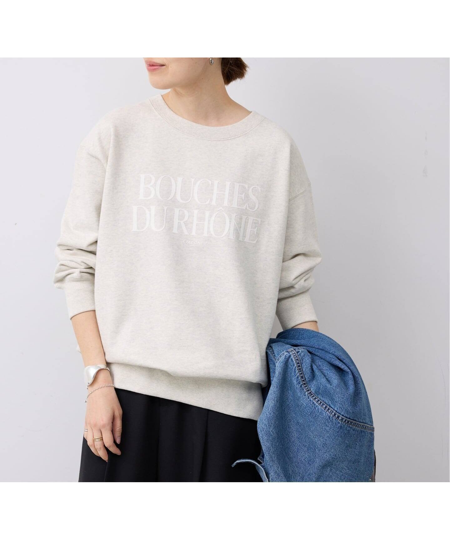 【スローブ イエナ/SLOBE IENA】のフロッキープリントオーバースウェット インテリア・キッズ・メンズ・レディースファッション・服の通販 founy(ファニー) 　ファッション　Fashion　レディースファッション　Fashion for Women　トップス・カットソー　Cut & Sew Tops　レディースパーカー・カジュアルフーディー　Casual Hoodies & Sweatshirts　スウェット・クルーネックトップス　Sweatshirts & Crewnecks / Relaxed Fit Sweat Tops　2026年　2026　スウェット / スエット　Sweatshirt, Sweatwear　バランス　Balance, Style Balance　フランス　France, French　フレア　Flare, Flared　プリント　Print, Printed Pattern　モチーフ　Motif, Design Theme　ナチュラル|ID: prp329100004834266 ipo3291000000035210194