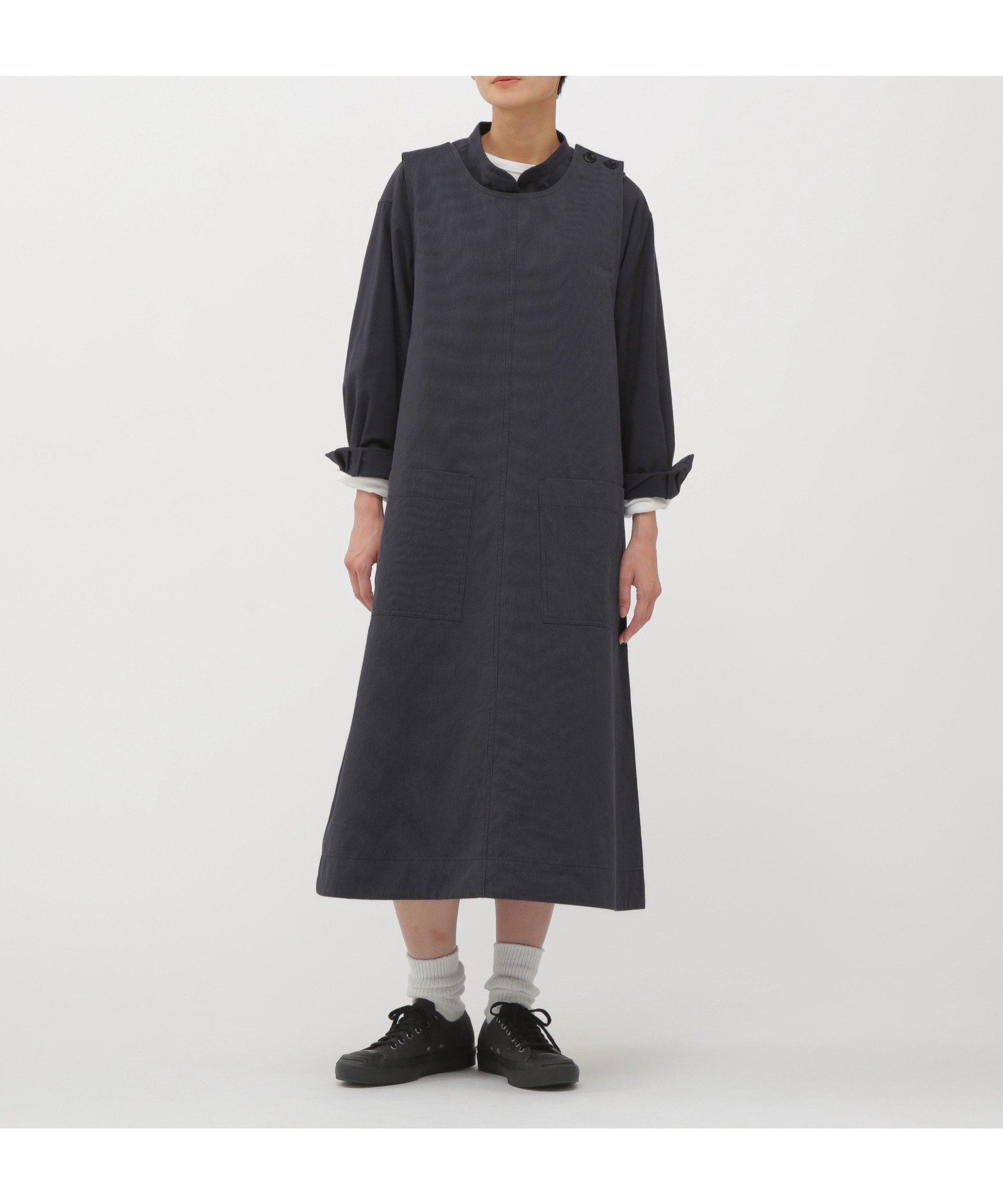 【マーガレットハウエル/MARGARET HOWELL】のHAIRLINE COTTON WOOL DRESS 人気、トレンドファッション・服の通販 founy(ファニー) 　ファッション　Fashion　レディースファッション　Fashion for Women　ワンピース　Dresses　フォーマル・パーティードレス・結婚式用ドレス　Elegant & Casual Dresses　デニム　Denim, Jeans Material　ドレス　Dress, One-Piece　ノースリーブ　Sleeveless, No-Sleeve　パッチ　Patch, Appliqué　フロント　Front, Front Design　ポケット　Pocket, Pocket Detail　ヴィンテージ　Vintage Style　 other-1|ID: prp329100004834282 ipo3291000000035210599