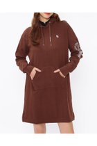 【パーリーゲイツ/PEARLY GATES】のコットン裏毛ジャガード フーディワンピース 人気、トレンドファッション・服の通販 founy(ファニー) ファッション Fashion レディースファッション Fashion for Women ワンピース Dresses おすすめ Recommended / Our Picks キャップ Cap, Baseball Cap サークル Circle, Round Design エレガント 上品 Elegant 秋 Autumn thumbnail ブラウン|ID: prp329100004834307 ipo3291000000035211030