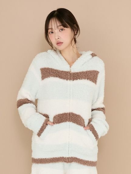 【ジェラート ピケ/gelato pique】のジェラートランダムボーダーパーカ 人気、トレンドファッション・服の通販 founy(ファニー) 　ファッション　Fashion　レディースファッション　Fashion for Women　トップス・カットソー　Cut & Sew Tops　レディースパーカー・カジュアルフーディー　Casual Hoodies & Sweatshirts　カラフル　Colorful Design　今季　This Season, Current Season　スウィート　Sweet, Cute Style　スマート　Smart, Elegant　定番　Standard, Basic Item　フロント　Front, Front Design　ベーシック　Basic, Essential　ボトム　Bottoms, Lower Wear　ボーダー　Border, Stripe　ポケット　Pocket, Pocket Detail　ランダム　Random, Irregular　おすすめ　Recommended / Our Picks　 other-1|ID: prp329100004834826 ipo3291000000035214694