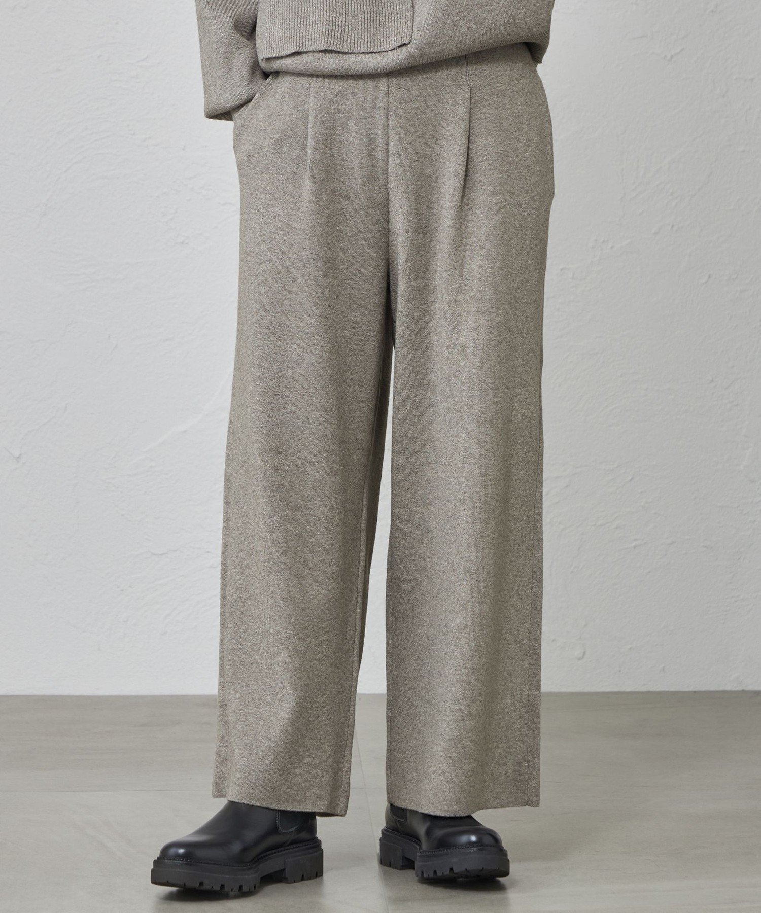 【キャスト/CAST】の【セットアップ対応】ニットタックパンツ 人気、トレンドファッション・服の通販 founy(ファニー) 　ファッション　Fashion　レディースファッション　Fashion for Women　セットアップ　Matching Sets　レディースパンツ・ボトムス　Pants & Trousers / Bottoms　おすすめ　Recommended / Our Picks　ストレッチ　Stretch, Stretchy Fabric　セットアップ　Set-Up, Coordinated Outfit　ベーシック　Basic, Essential　エレガント 上品　Elegant　冬　Winter / This Winter　秋　Autumn　A/W・秋冬　Autumn/Winter　 other-1|ID: prp329100004834855 ipo3291000000035214993