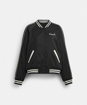 【コーチ/COACH】の【公式】リバーシブル シグネチャー スーベニア ヴァーシティ ジャケット 人気、トレンドファッション・服の通販 founy(ファニー) ファッション Fashion レディースファッション Fashion for Women アウター Coat / Outerwear Collection レディースジャケット・軽アウター Jackets アウトレット Outlet / Clearance シューズ Shoes, Footwear ジャケット Jacket, Outerwear パターン Pattern, Design Print ポケット Pocket, Pocket Detail リバーシブル Reversible, Two-Sided 財布 Wallet, Purse |ID:prp329100004835049