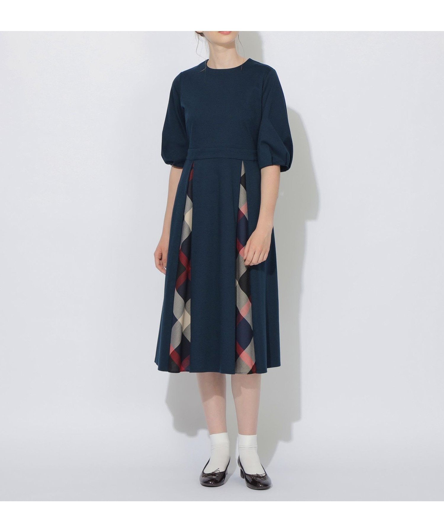 【ブルーレーベル クレストブリッジ/BLUE LABEL CRESTBRIDGE】のウエスト切替Meワンピース 人気、トレンドファッション・服の通販 founy(ファニー) 　ファッション　Fashion　レディースファッション　Fashion for Women　ワンピース　Dresses　チェック　Check, Plaid, Tartan　トレンド　Trend, Trending Now　フロント　Front, Front Design　リボン　Ribbon, Bow　切替　Switching, Contrast Panel　定番　Standard, Basic Item　 other-1|ID: prp329100004835103 ipo3291000000035217941