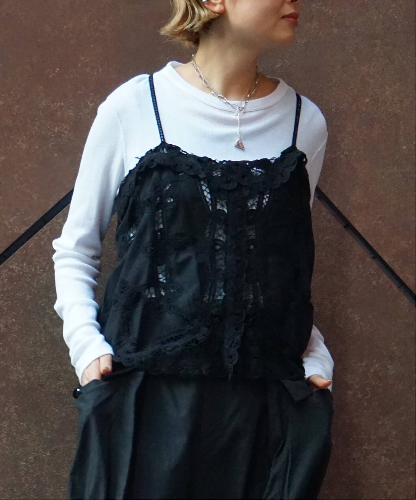 【ジャーナルスタンダード ラックス/journal standard luxe】の《追加 》バテンレース キャミブラウス 人気、トレンドファッション・服の通販 founy(ファニー) 　ファッション　Fashion　レディースファッション　Fashion for Women　トップス・カットソー　Cut & Sew Tops　キャミソール&ノースリーブ　Camisoles & Sleeveless Tops　シャツ・ブラウス・オフィスカジュアル　Elegant Blouses & Button-Ups　キャミソール　Camisole, Spaghetti Strap Top　シンプル　Simple, Minimal　ストール　Stole, Wrap　スマート　Smart, Elegant　デニム　Denim, Jeans Material　ブレード　Braid, Decorative Trim　レース　Lace, Lace Fabric　再入荷　Restock / Back in Stock　2026年　2026　 other-1|ID: prp329100004835113 ipo3291000000035218281